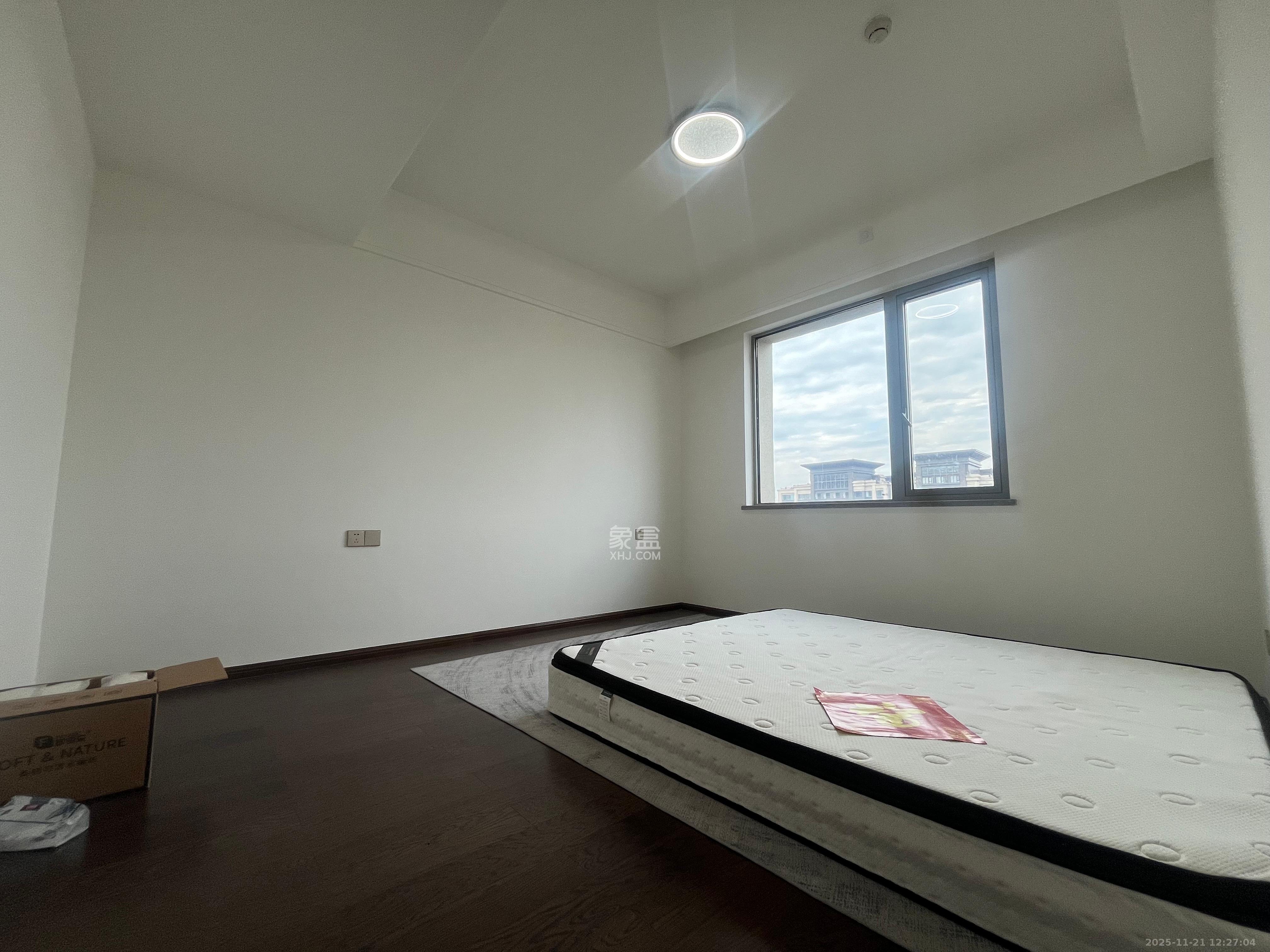 梅溪华府（新城金茂梦想华府）  4室2厅3卫    8500.0元/月室内图