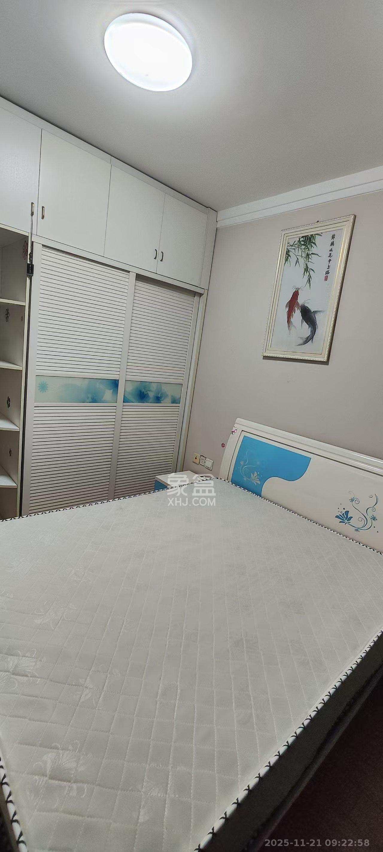 藏珑湖上国际花园 1室1厅1卫 1700.0元/月 藏珑湖上国际花园 1室1厅1卫 1700.0元/月室内图