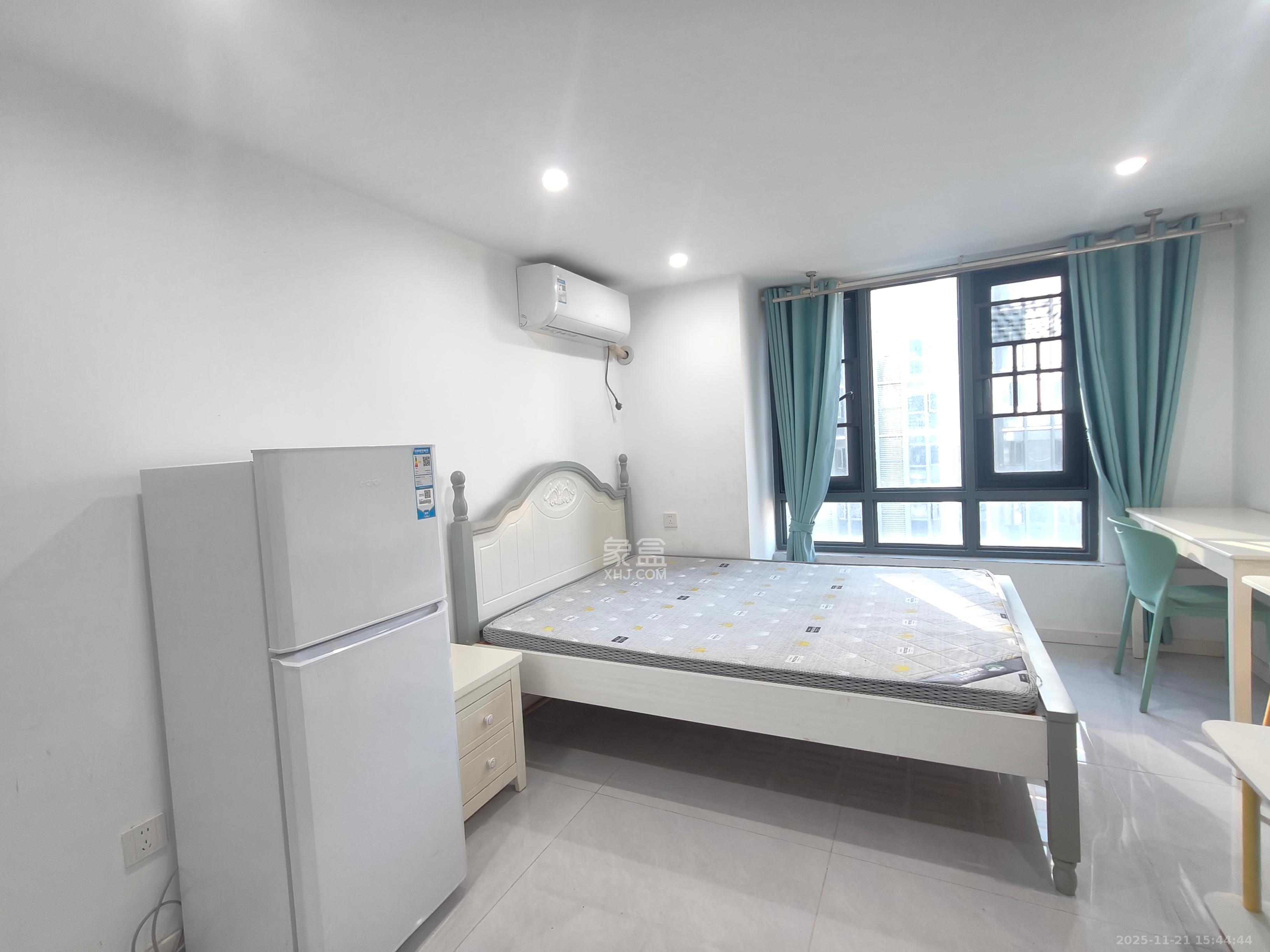 清控湖山雅居北区 1室1厅1卫 1200.0元/月 清控湖山雅居北区 1室1厅1卫 1200.0元/月室内图