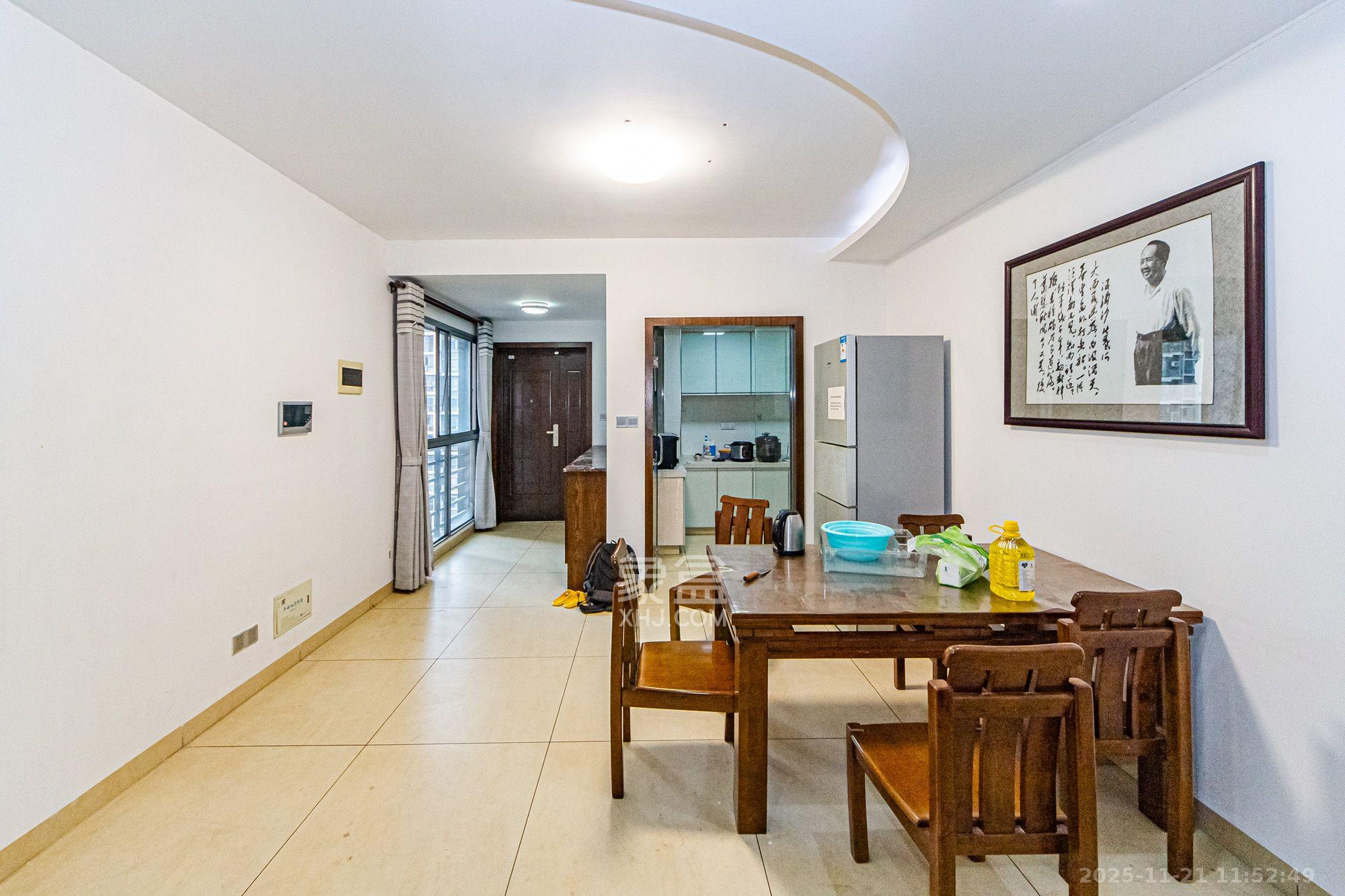 滨江君悦香邸 3室2厅2卫 3200.0元/月 滨江君悦香邸 3室2厅2卫 3200.0元/月室内图