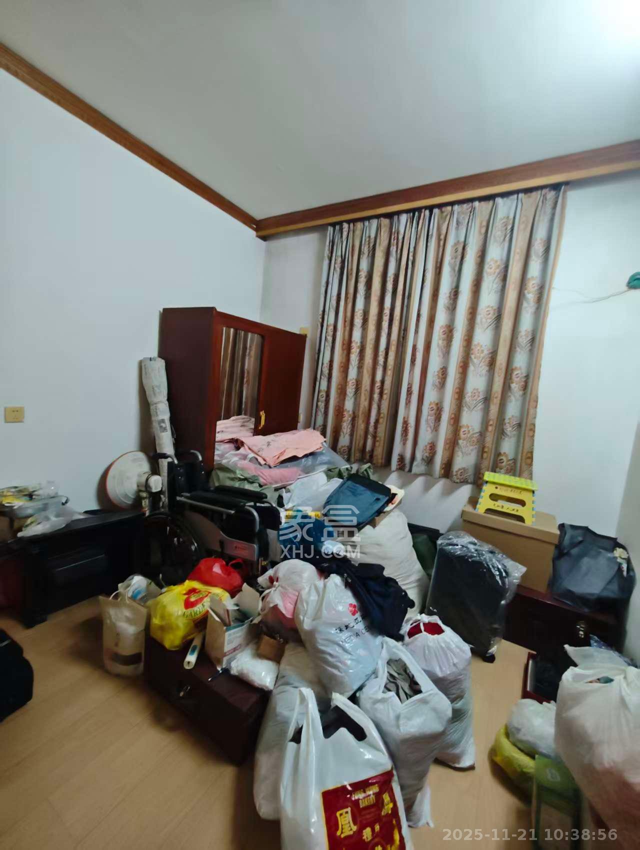 湘雅医学院（湘雅附一北院）  3室2厅2卫    2200.0元/月室内图