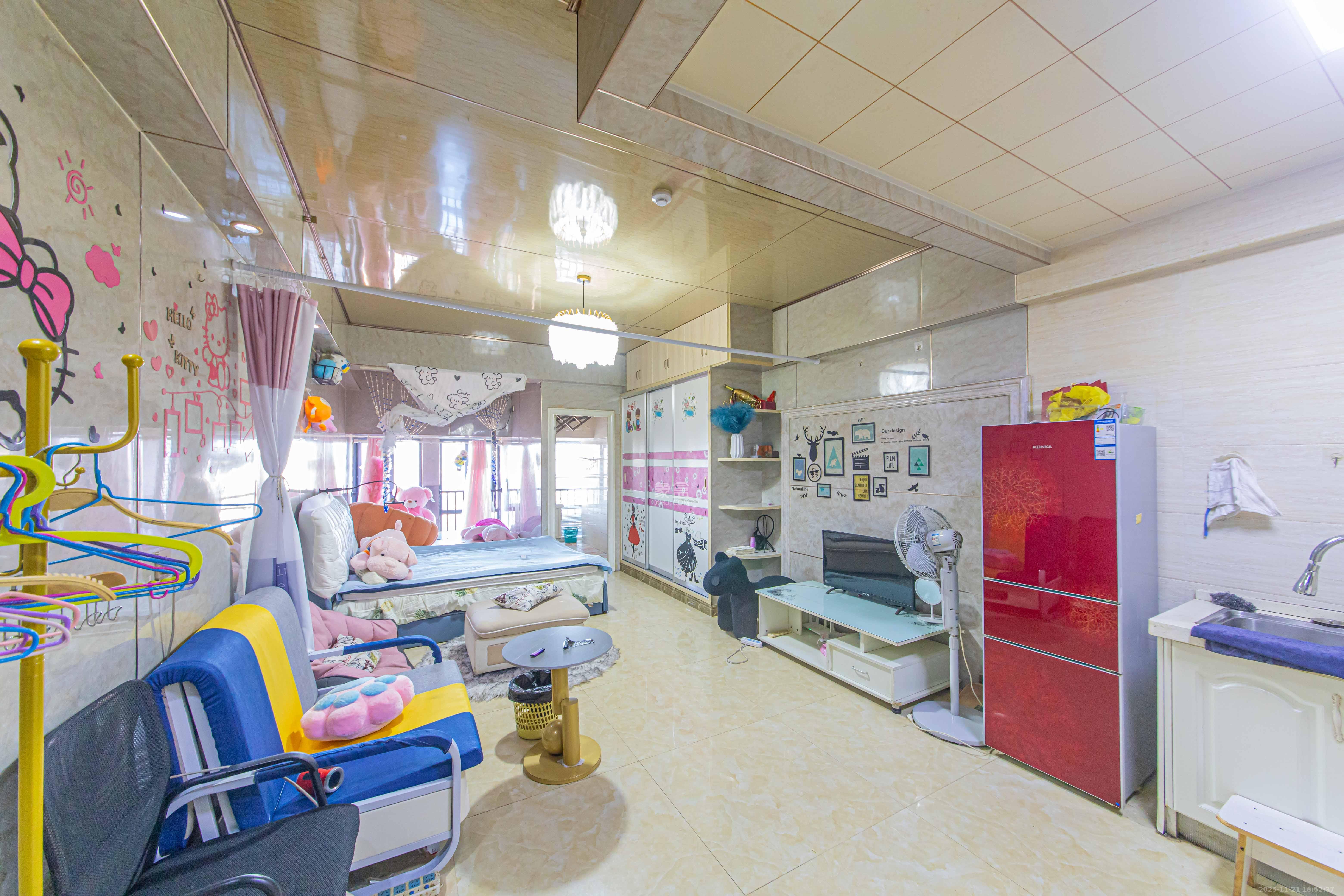 中建芙蓉嘉苑  1室1厅1卫    19.8万客厅