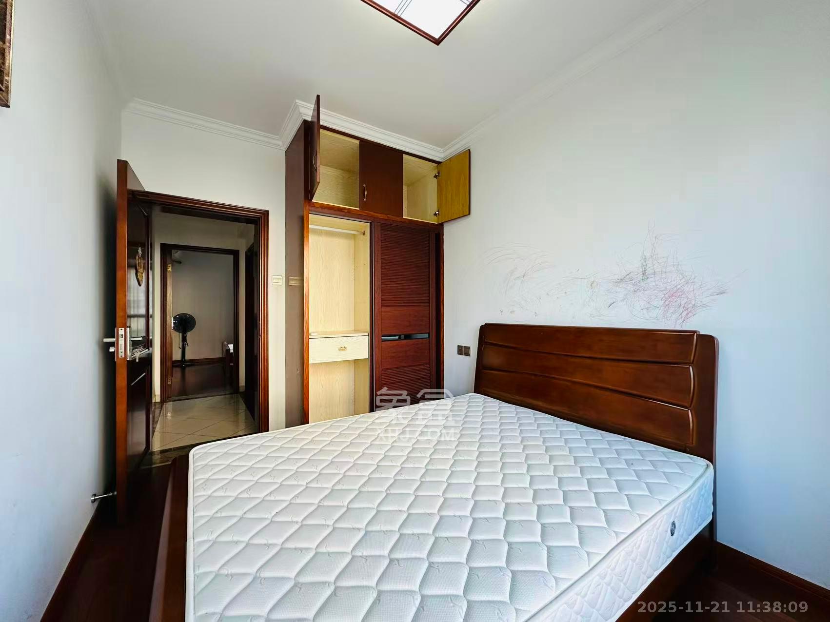 宜家湘颂(景致雅苑) 3室2厅1卫 2500.0元/月 宜家湘颂(景致雅苑) 3室2厅1卫 2500.0元/月室内图