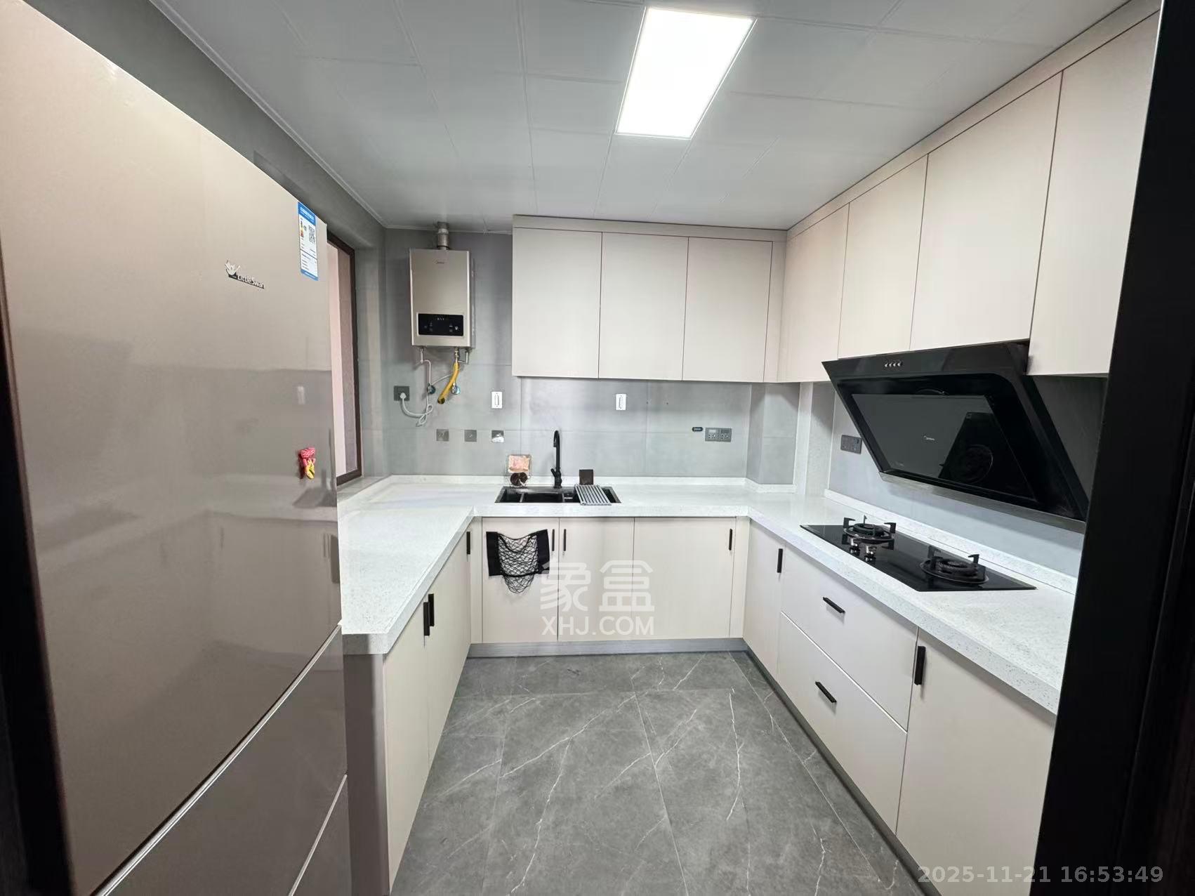 HC新城（建工集团单位房）  4室2厅2卫    4800.0元/月室内图