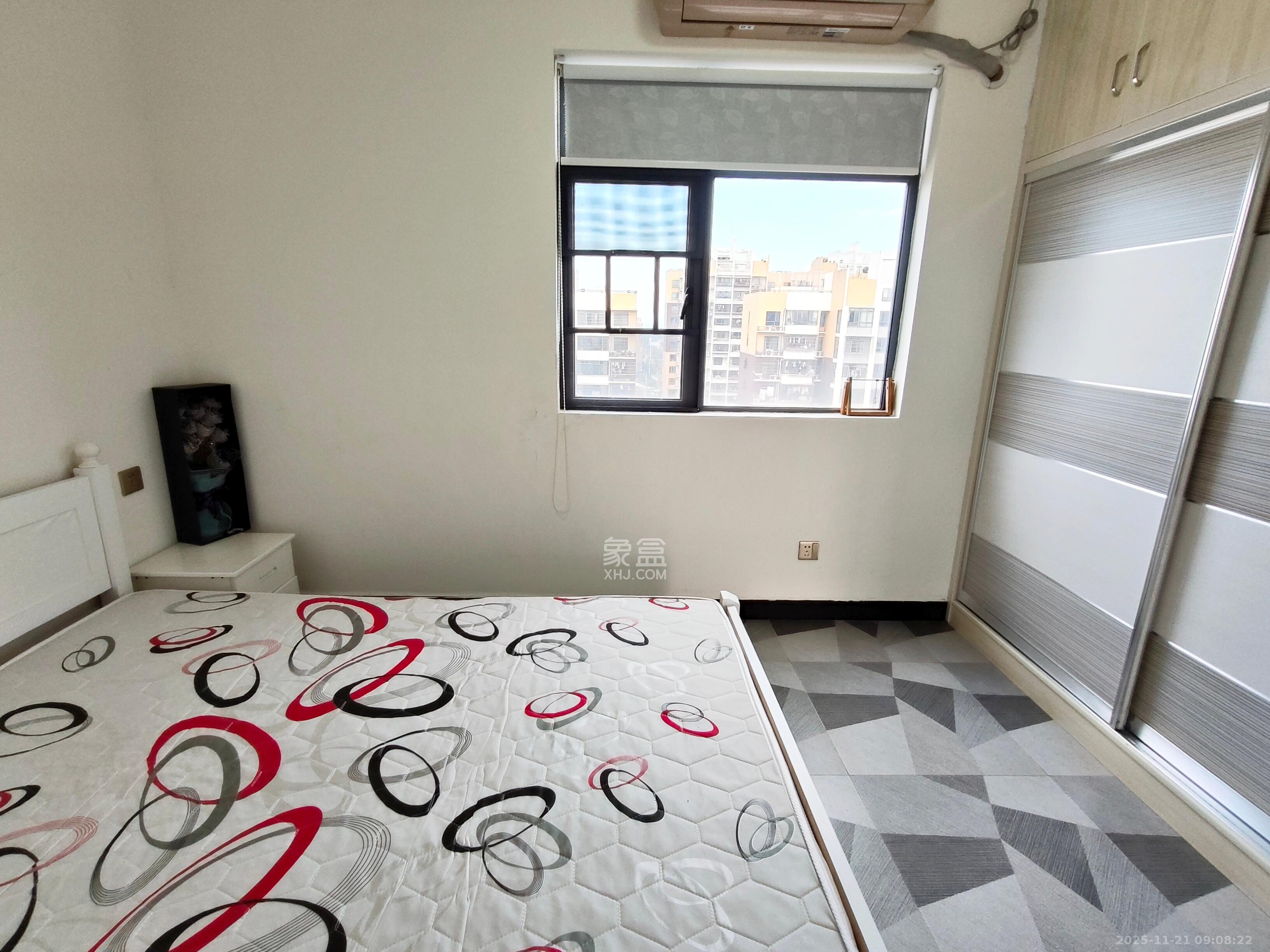 中国铁建国际城二期 3室2厅1卫 2100.0元/月 中国铁建国际城二期 3室2厅1卫 2100.0元/月室内图