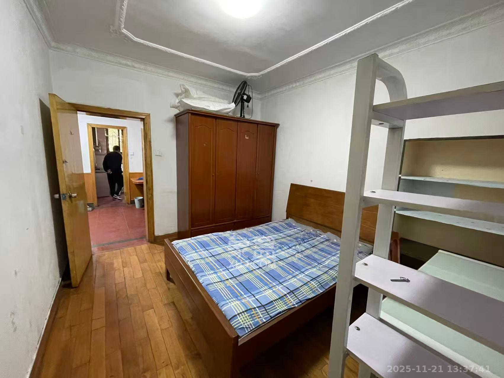 造化塘 2室1厅1卫 1600.0元/月 造化塘 2室1厅1卫 1600.0元/月室内图