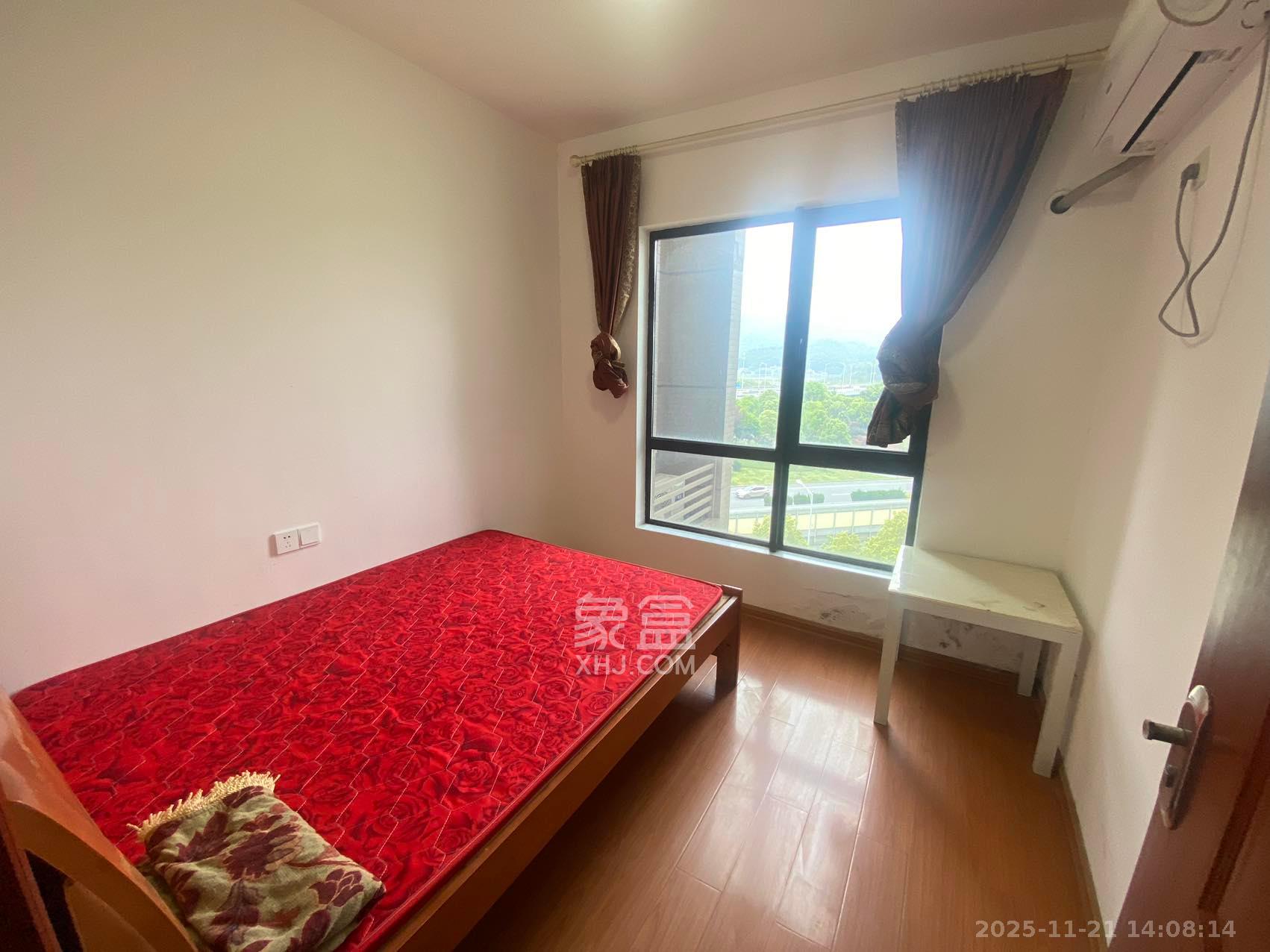 达美D6区  3室2厅2卫    2500.0元/月室内图