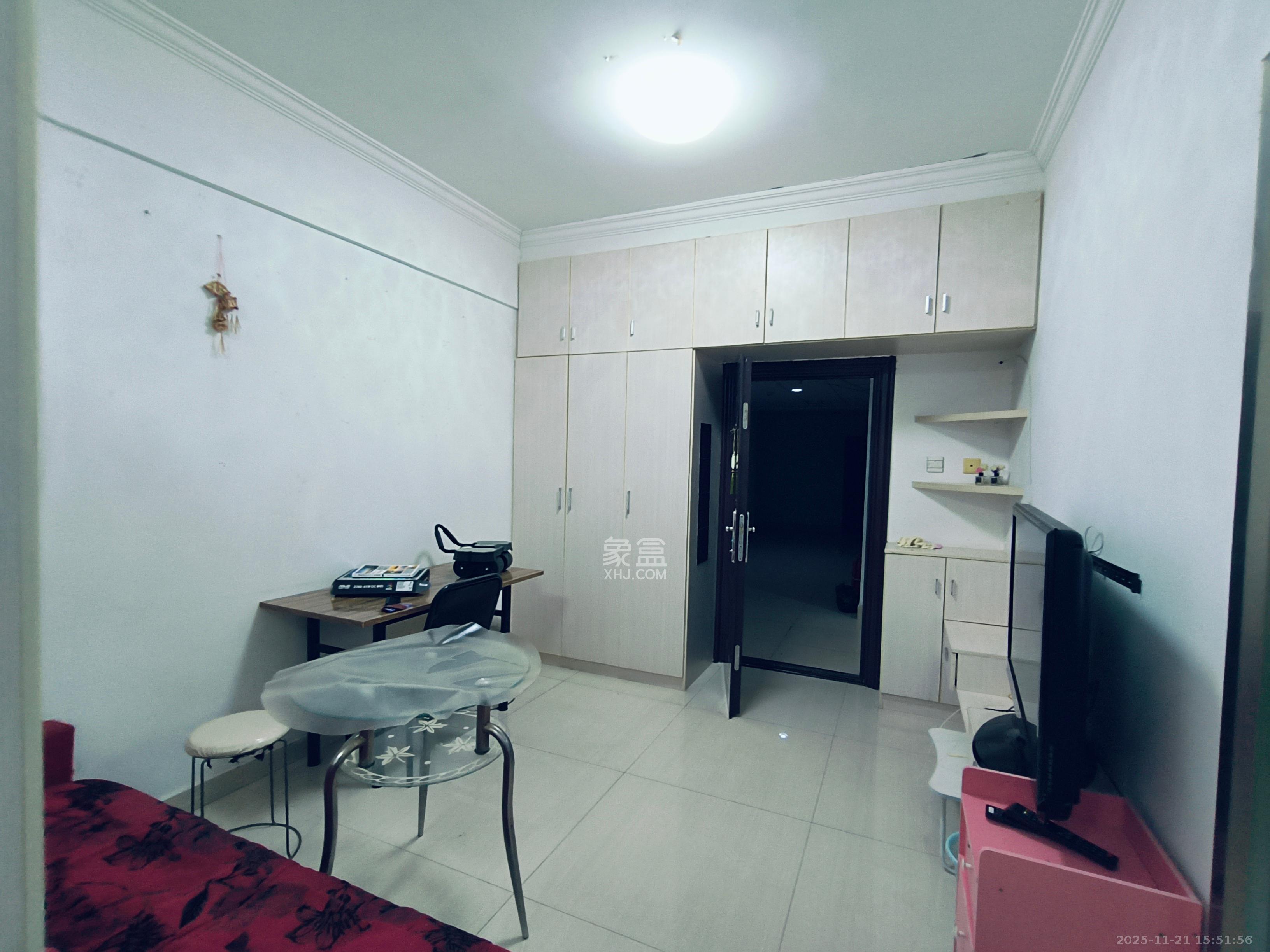 爵士湘 1室1厅1卫 1000.0元/月 爵士湘 1室1厅1卫 1000.0元/月室内图