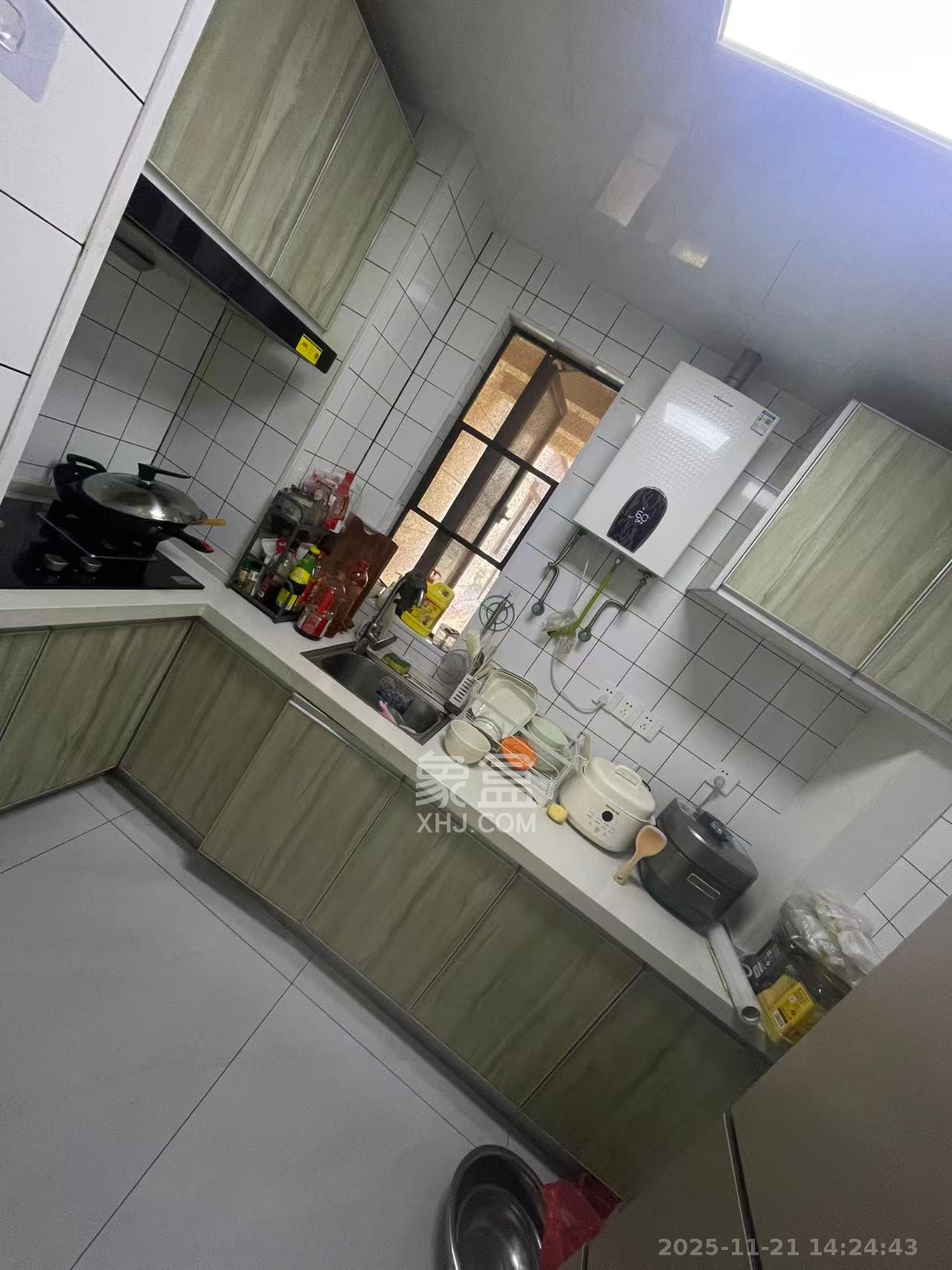 阳光城尚东湾蓝莓苑 2室1厅1卫 1900.0元/月 阳光城尚东湾蓝莓苑 2室1厅1卫 1900.0元/月室内图