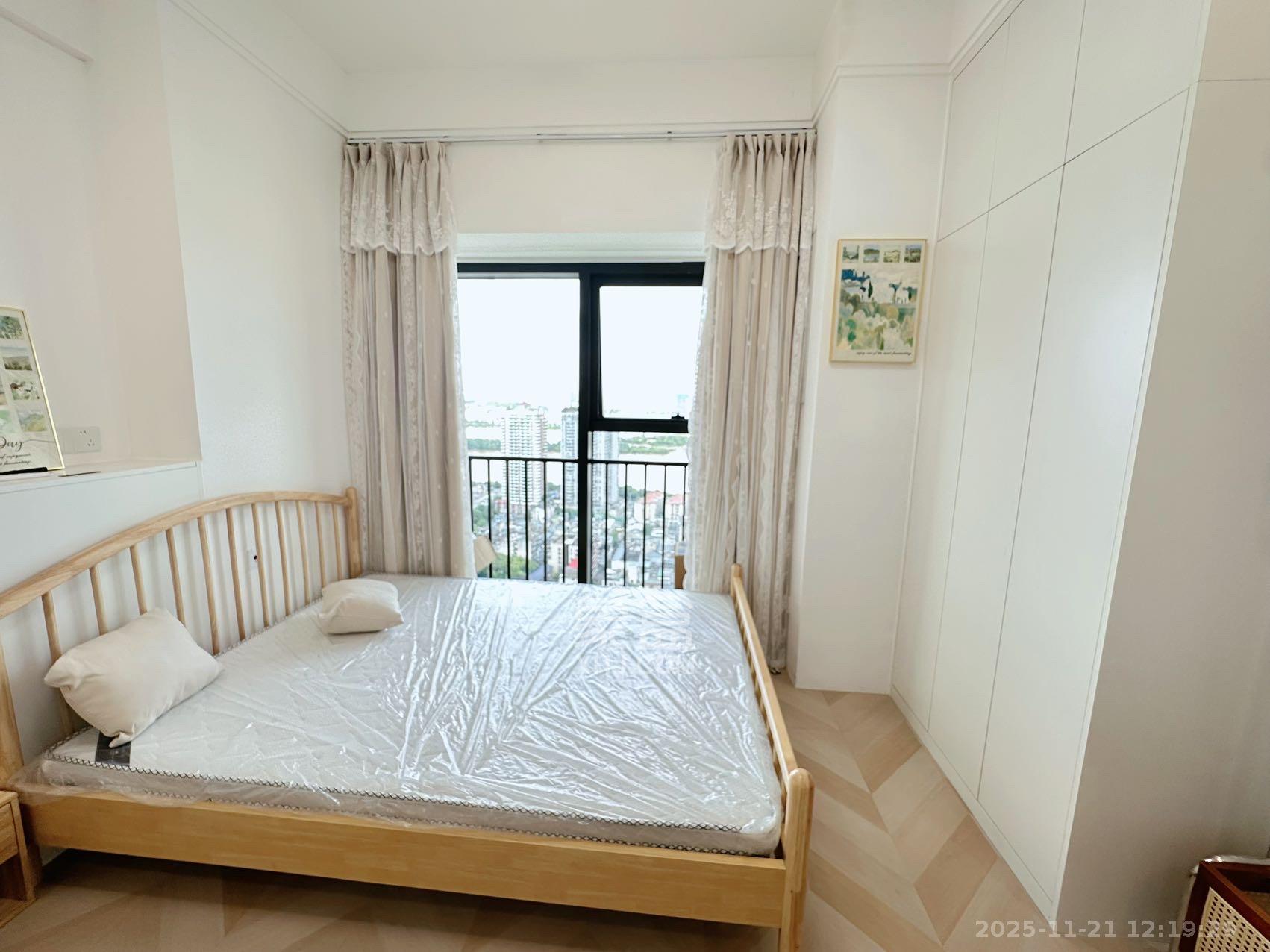 华润置地中心  1室1厅1卫    2500.0元/月室内图