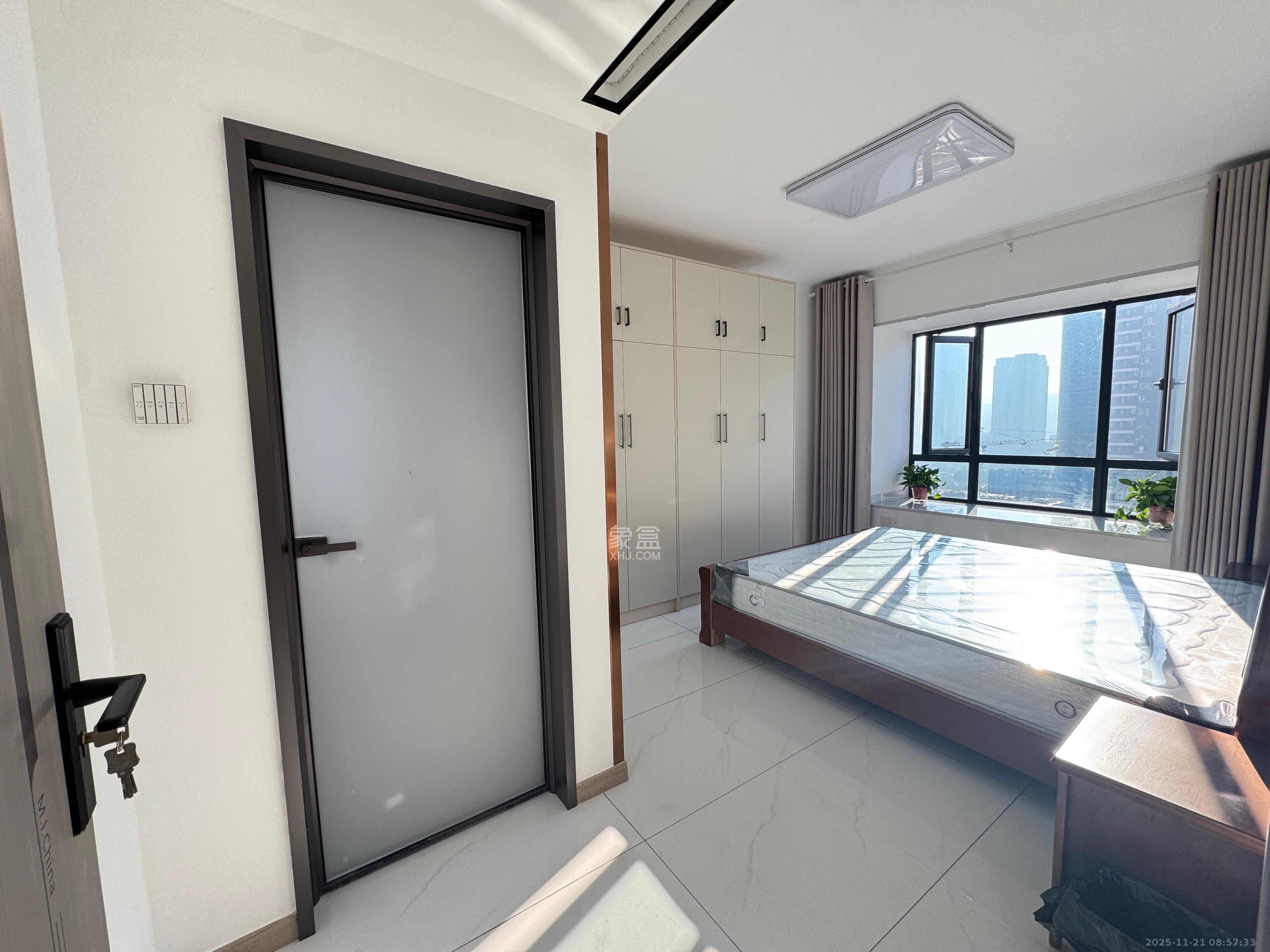 振业城四期  1室0厅0卫    3200.0元/月室内图