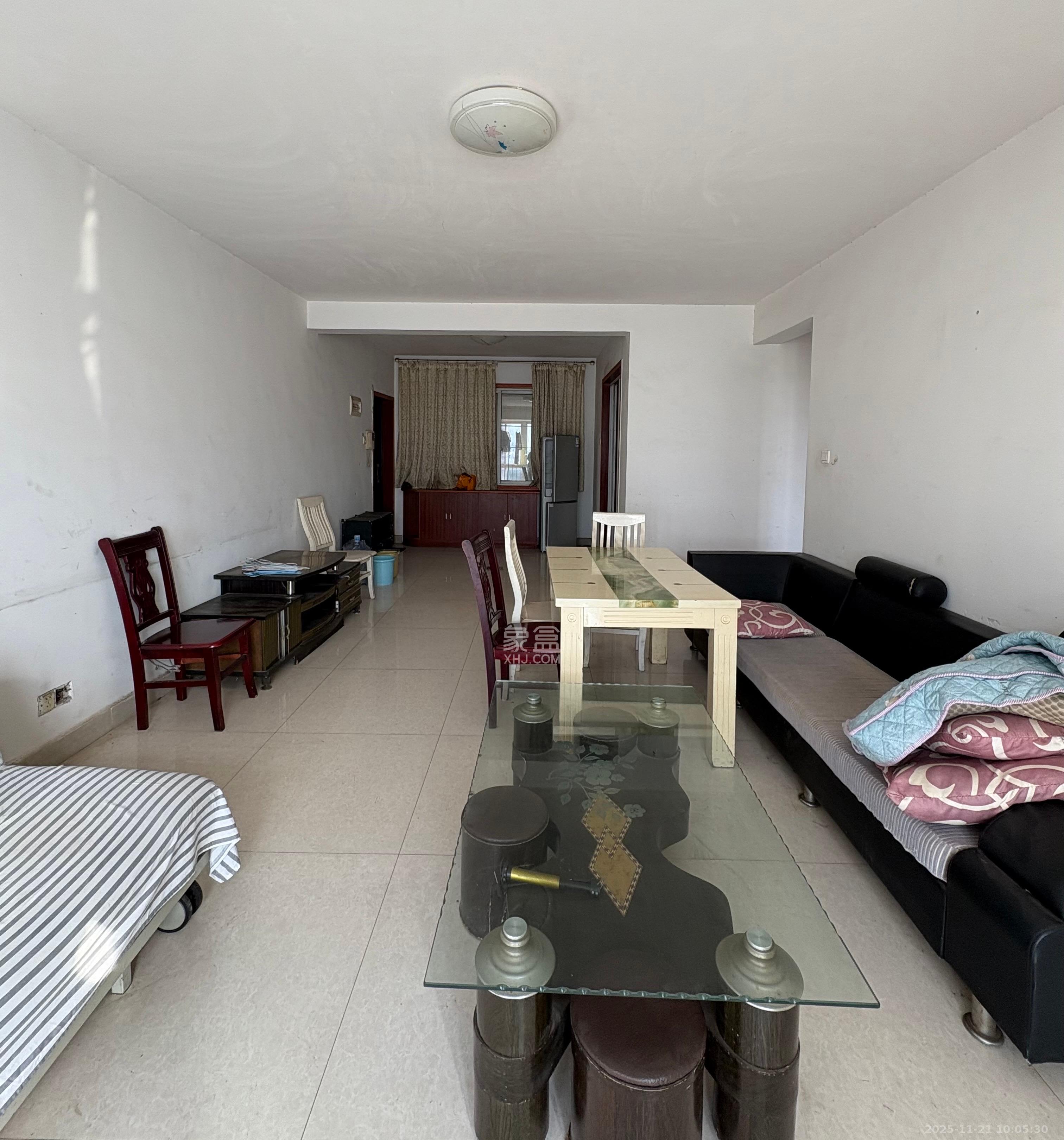 圣力华苑 1室2厅2卫 1650.0元/月 圣力华苑 1室2厅2卫 1650.0元/月室内图