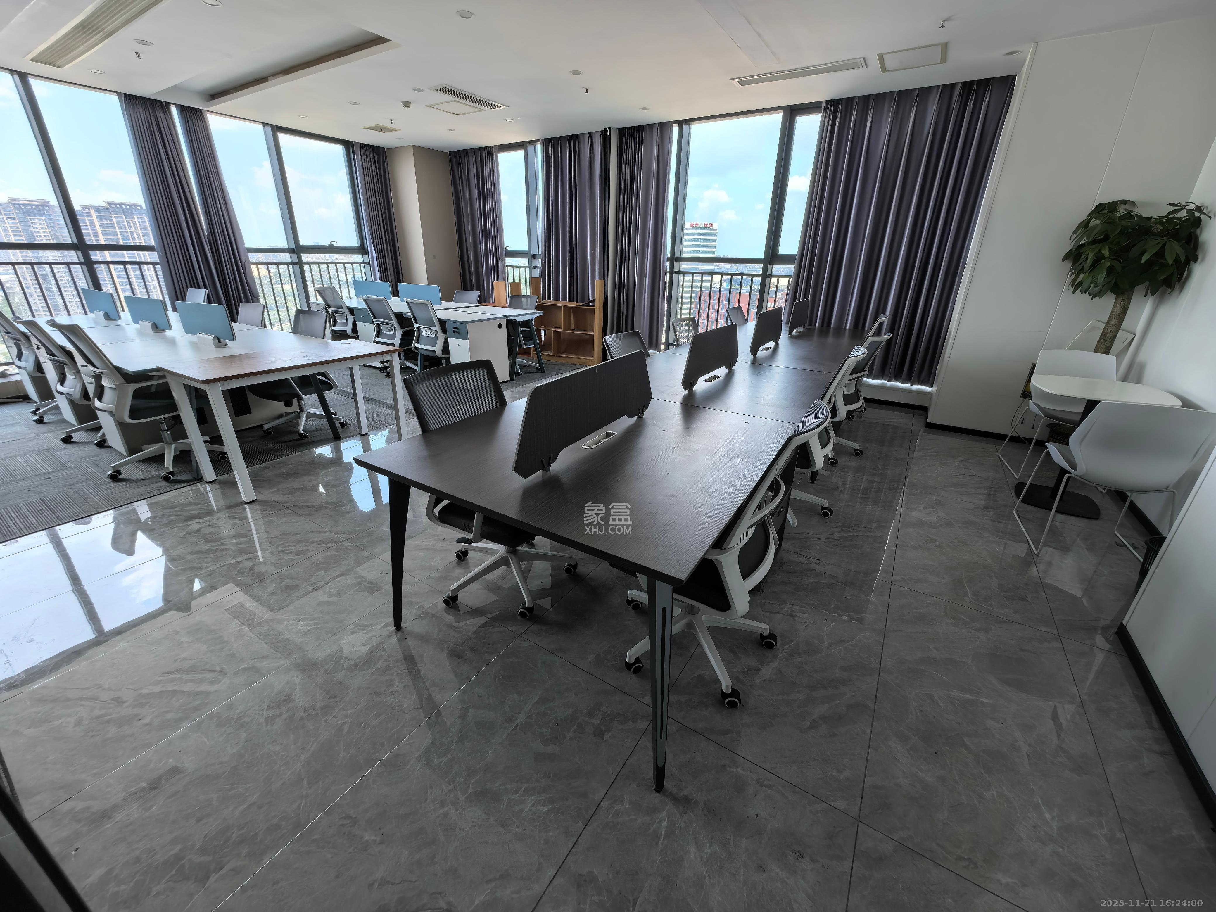 铭诚绿谷智慧产业园   152.0㎡      6080.0元/月室内图