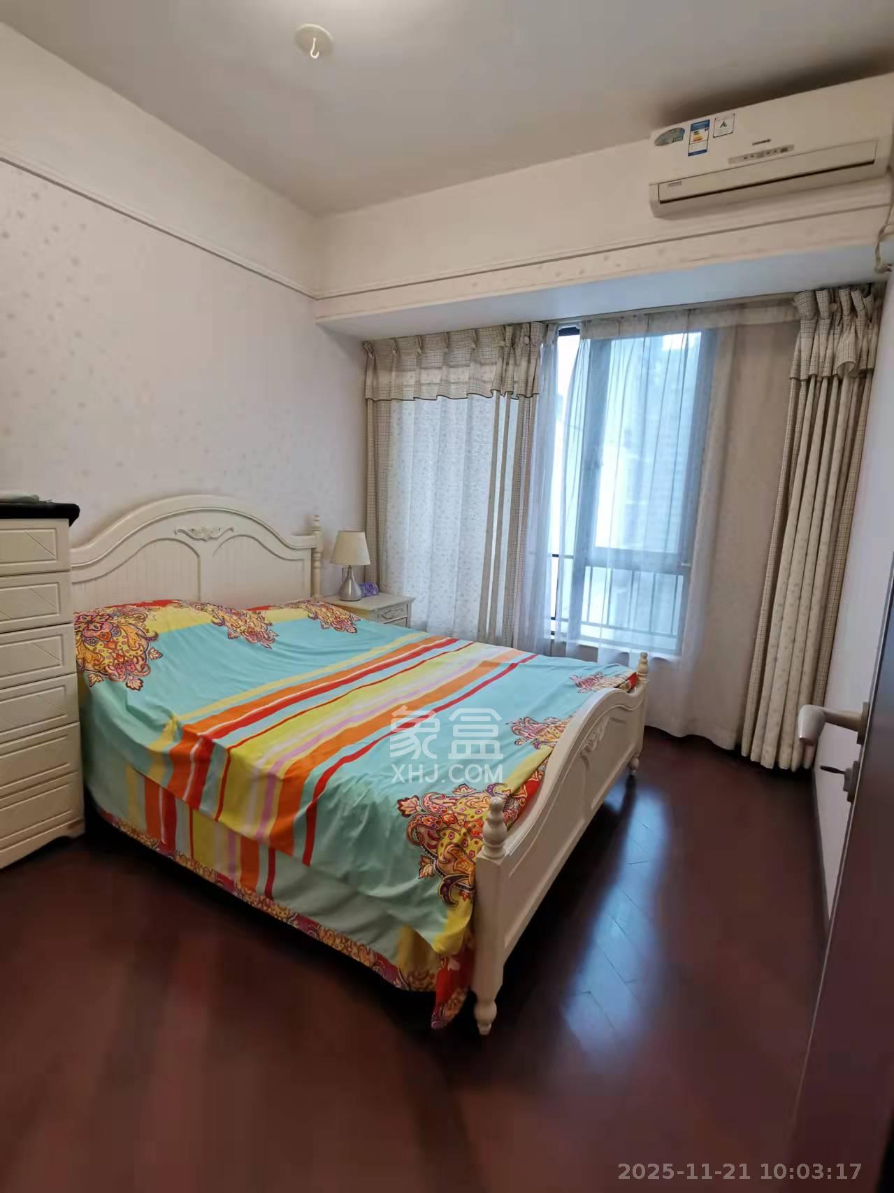 万科金域蓝湾  3室2厅1卫    2600.0元/月室内图