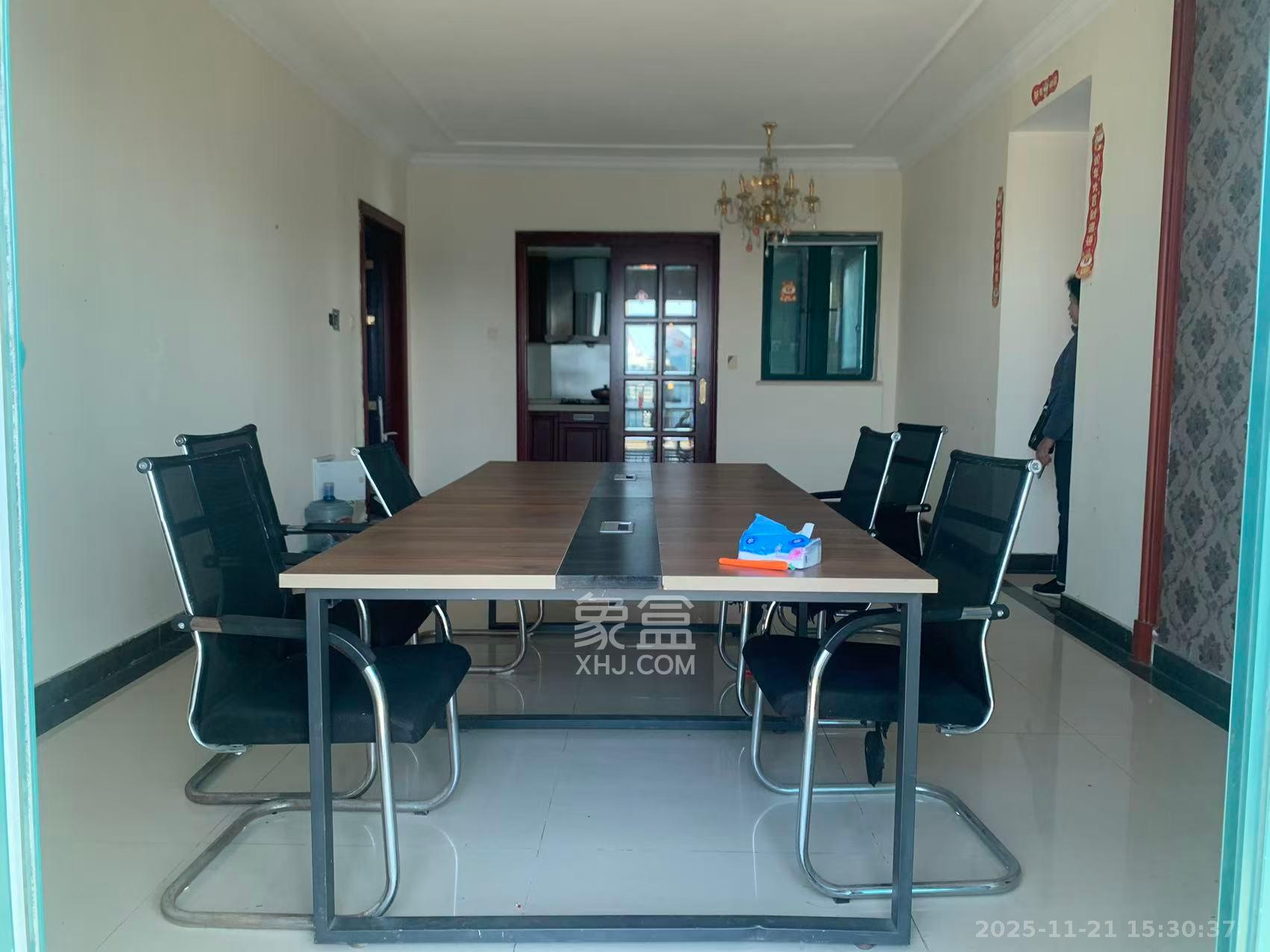 恒大雅苑  3室2厅1卫    2200.0元/月