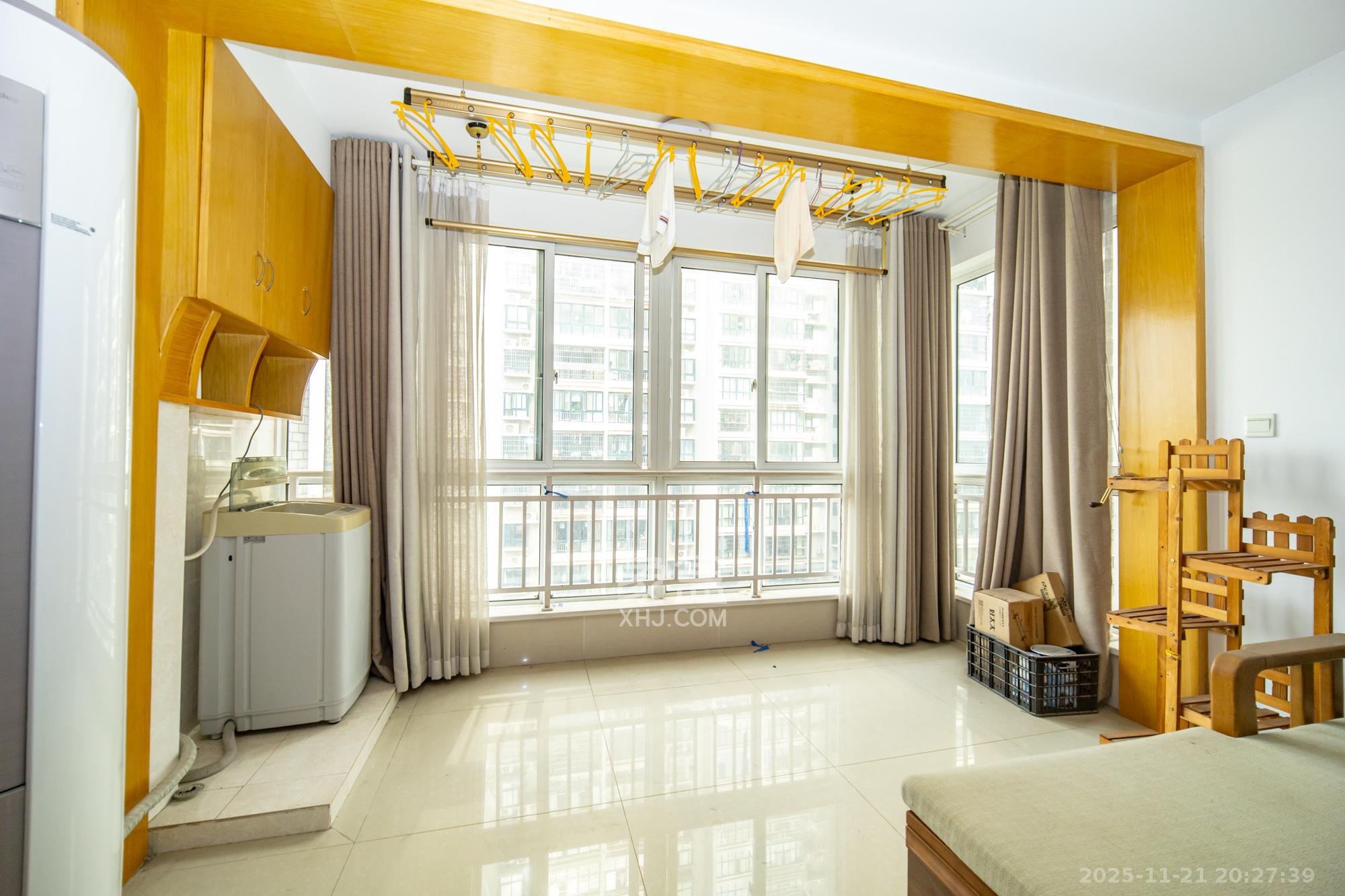 时代星城 3室2厅2卫 61.0万 时代星城 3室2厅2卫 61.0万阳台