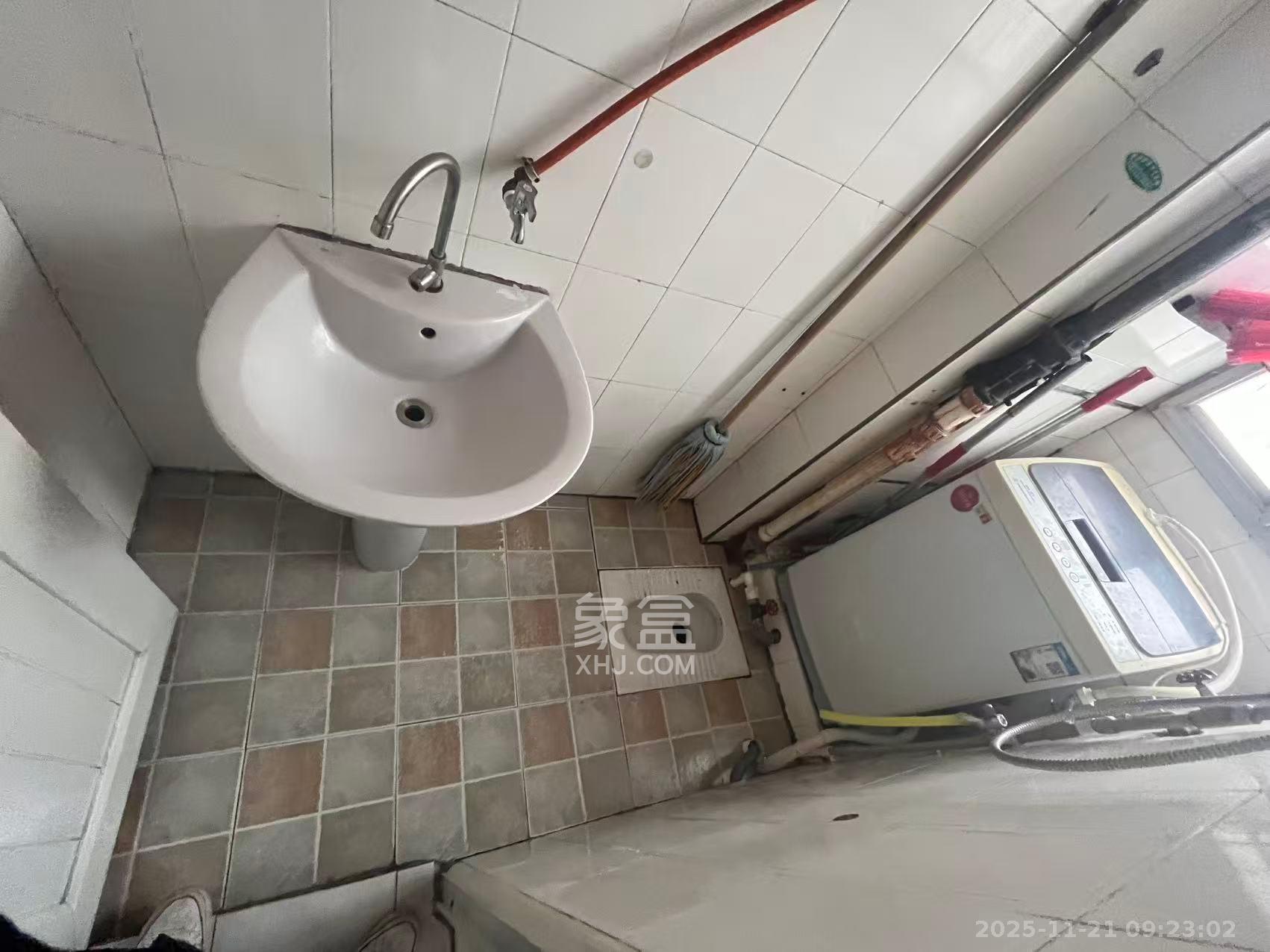 学宫街散盘 2室2厅2卫 1600.0元/月 学宫街散盘 2室2厅2卫 1600.0元/月室内图