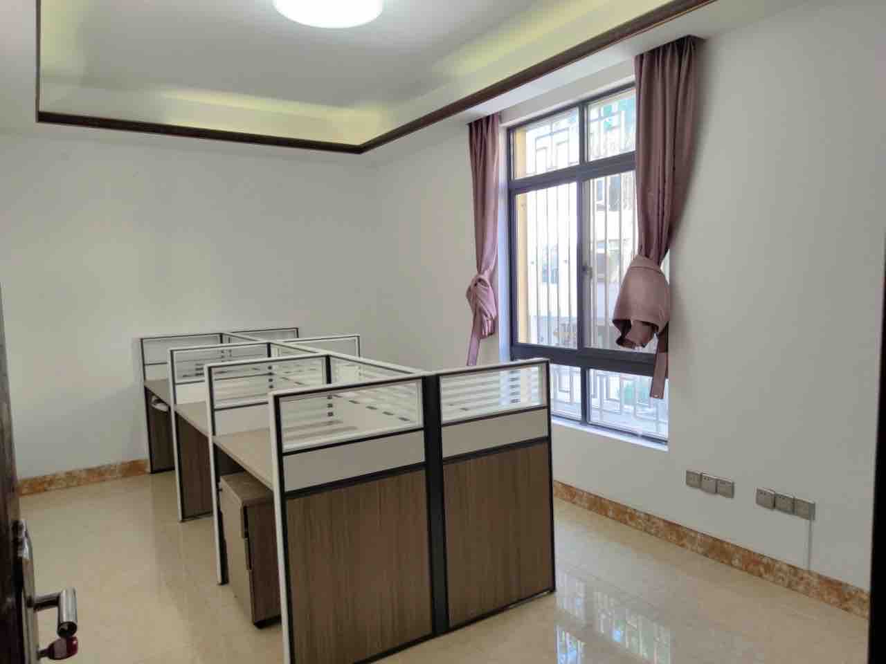 泉水山庄（别墅公寓区）  10室3厅7卫    30000.0元/月室内图