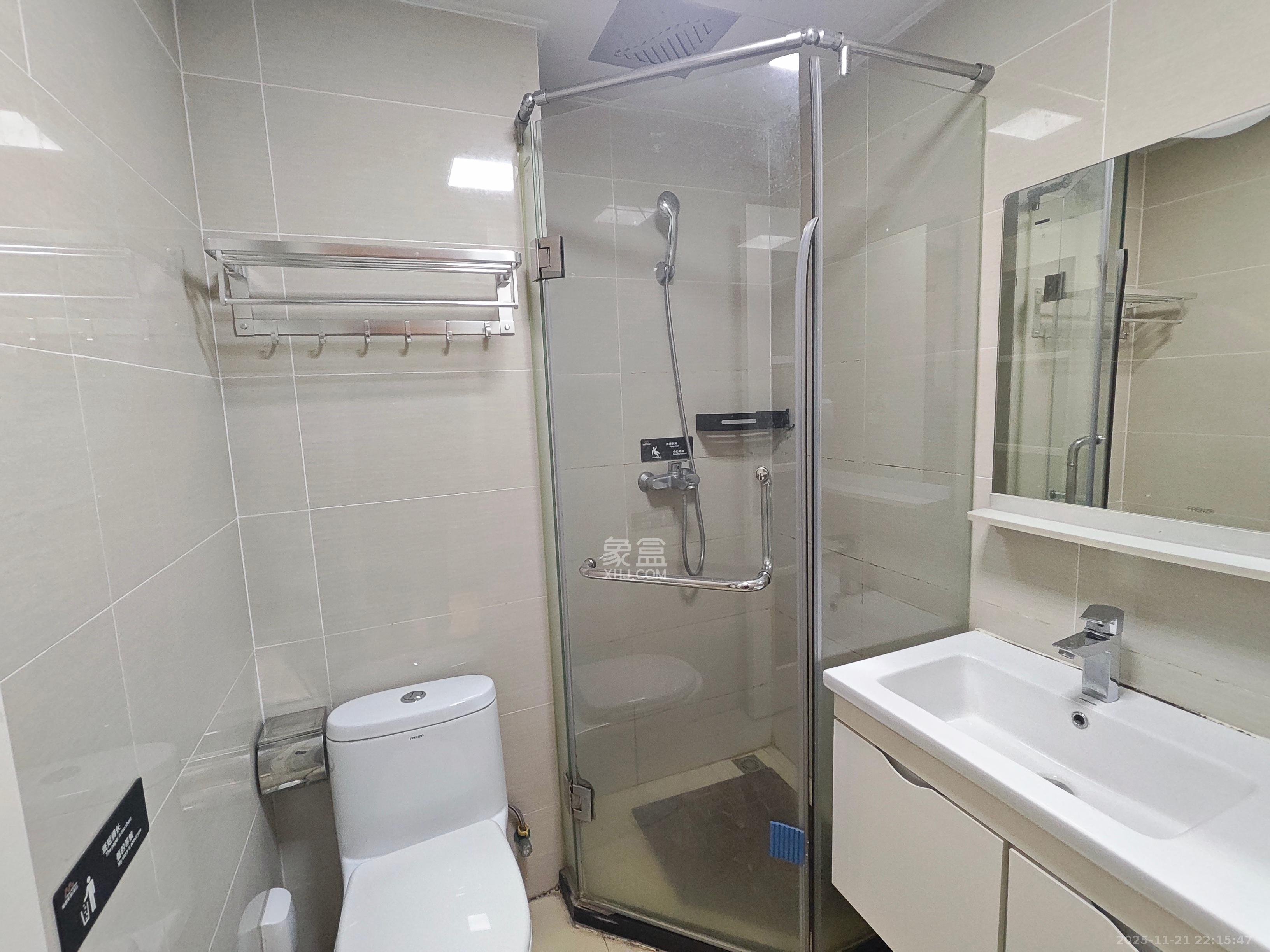 梅溪鑫苑名家  1室1厅1卫    1250.0元/月室内图