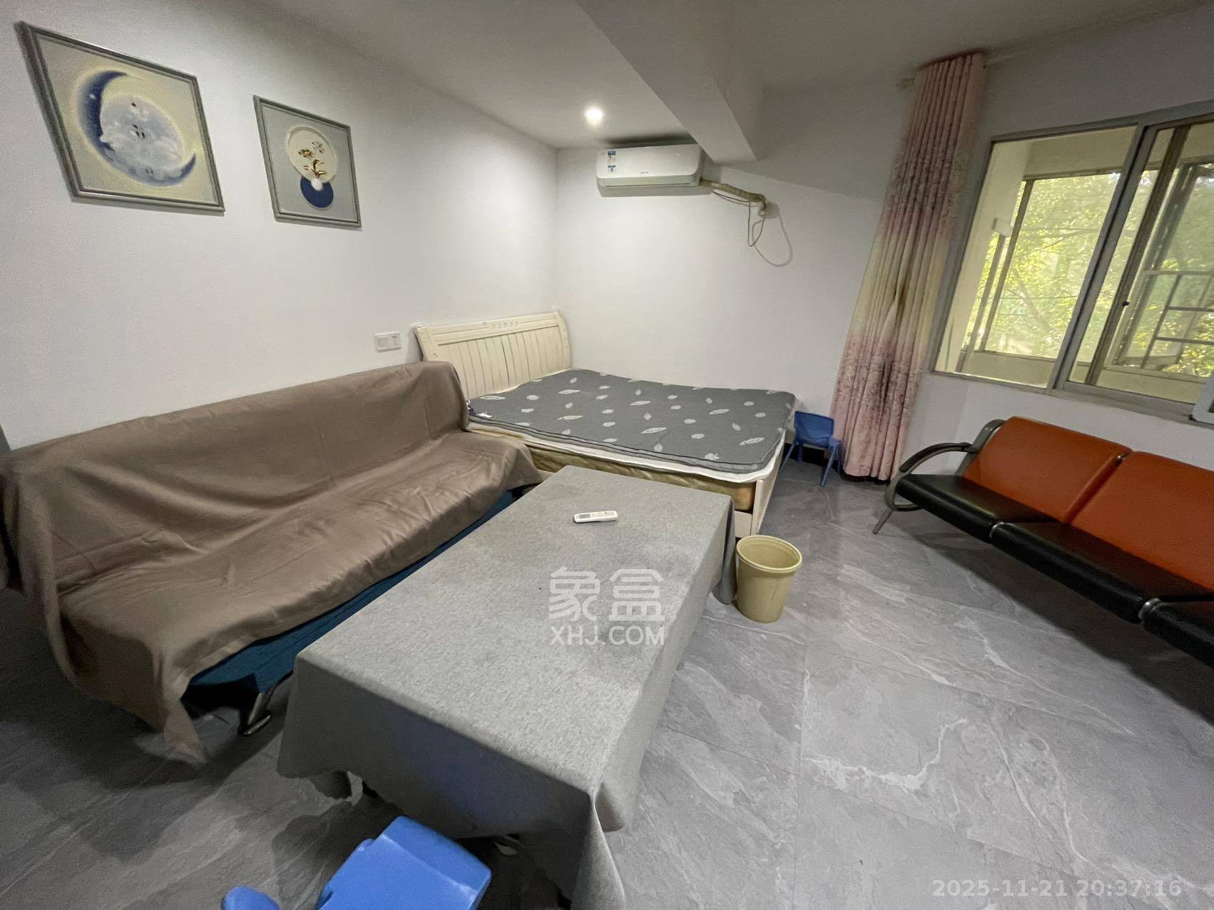 大有商住楼  1室1厅1卫    1200.0元/月