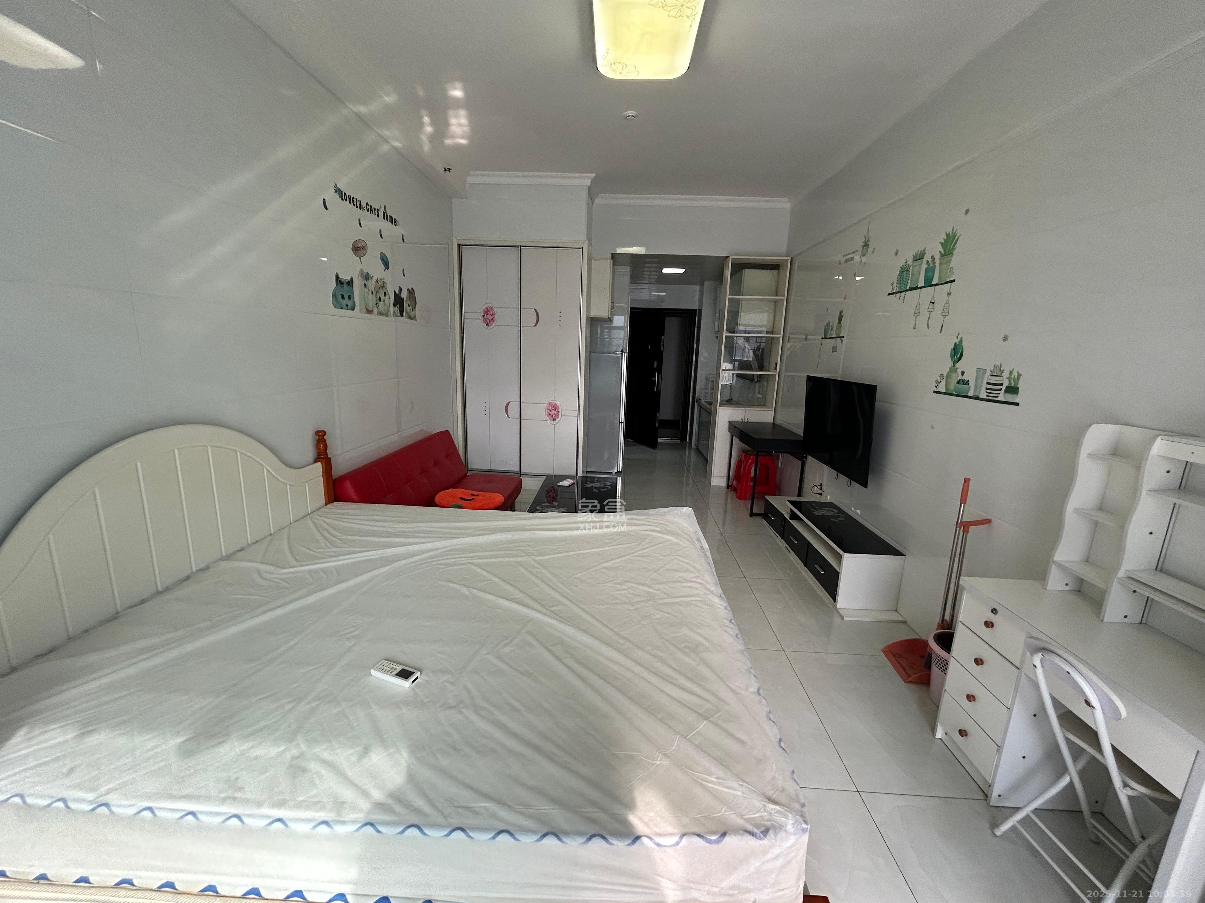 梅溪国际公寓(步步高新天地) 1室1厅1卫 1400.0元/月 梅溪国际公寓(步步高新天地) 1室1厅1卫 1400.0元/月室内图