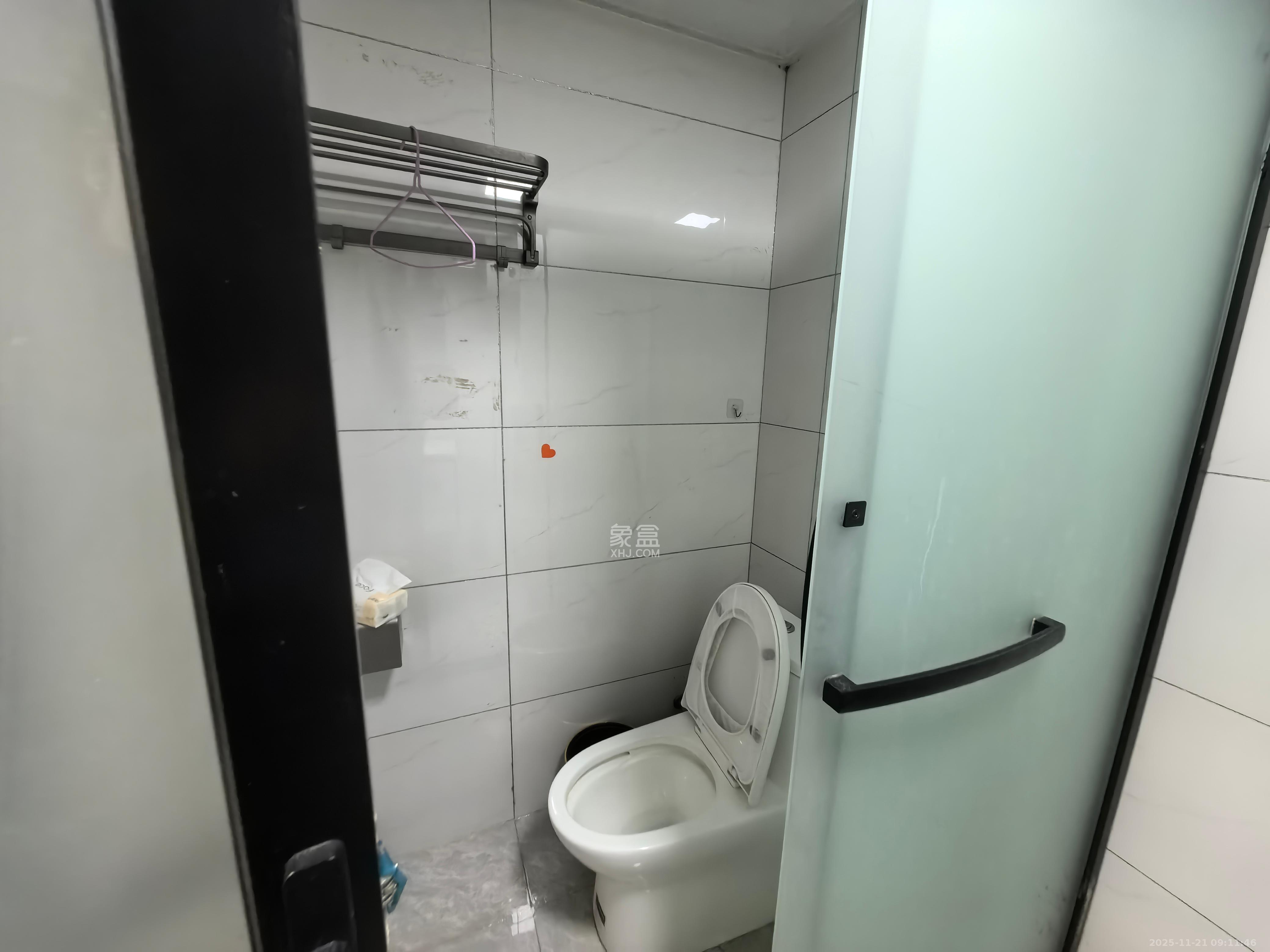 奥园城市天骄一期 1室1厅1卫 1600.0元/月 奥园城市天骄一期 1室1厅1卫 1600.0元/月室内图