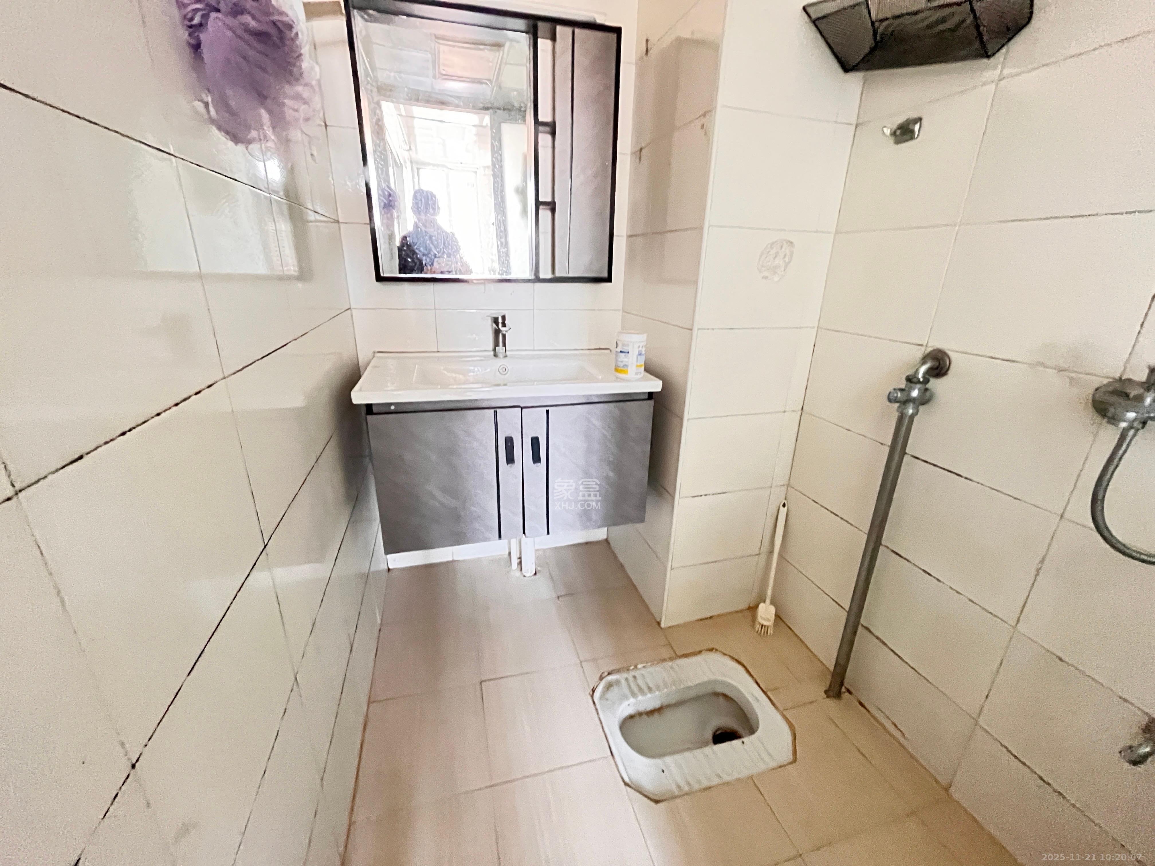 诺亚方舟大厦  1室1厅1卫    1600.0元/月室内图