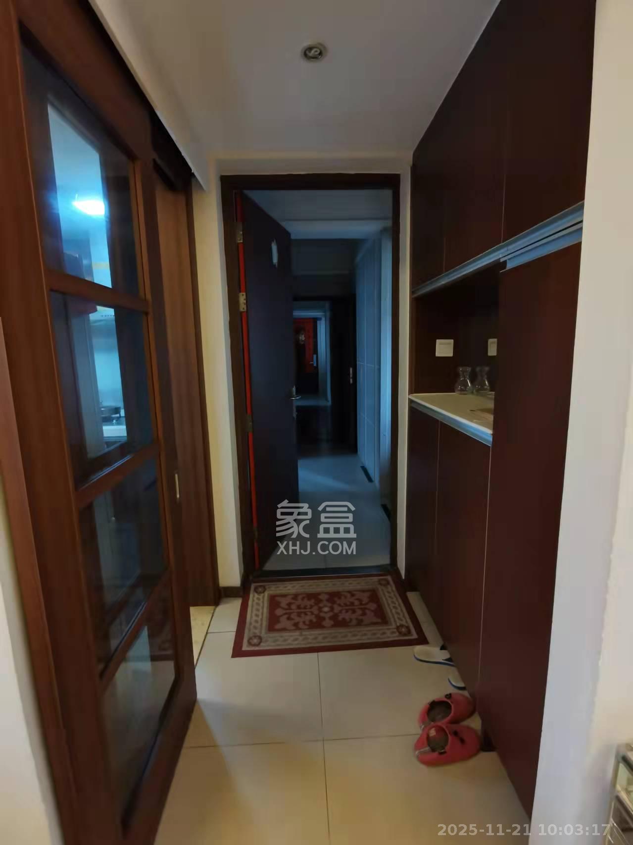 万科金域蓝湾  3室2厅1卫    2600.0元/月室内图