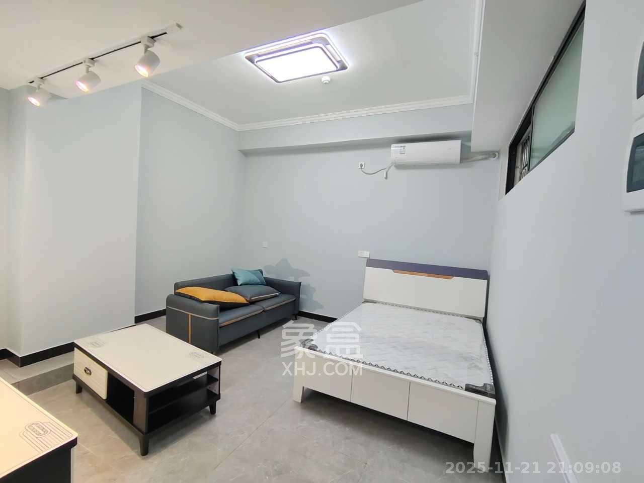 恒泰广场  1室1厅1卫    1400.0元/月