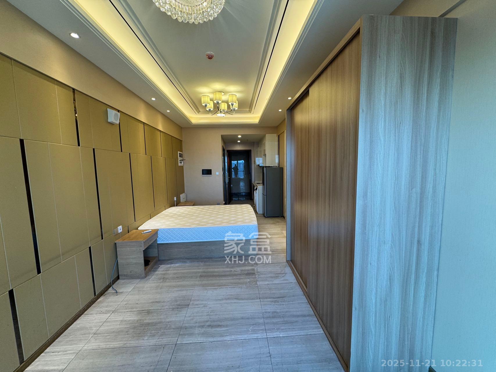 恒大誉府（融誉商业中心）  1室1厅1卫    1600.0元/月室内图