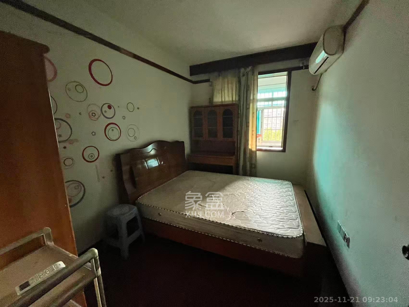 学宫街散盘  2室2厅2卫    1600.0元/月室内图