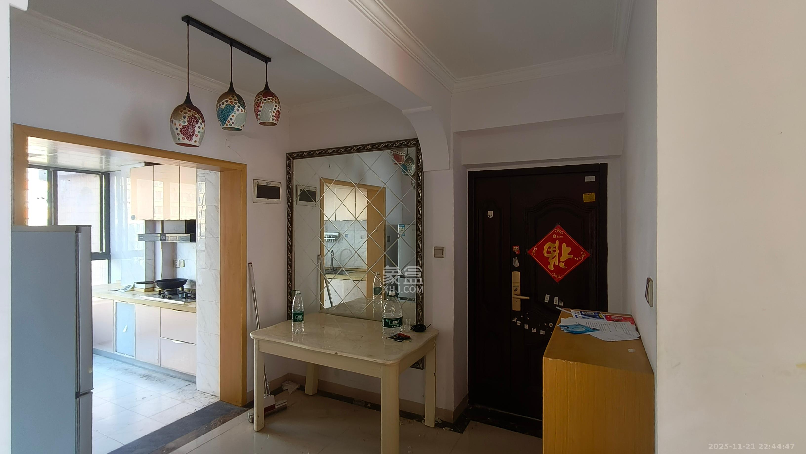 五矿万境水岸一期（万境水岸嘉苑）  3室2厅1卫    2200.0元/月室内图