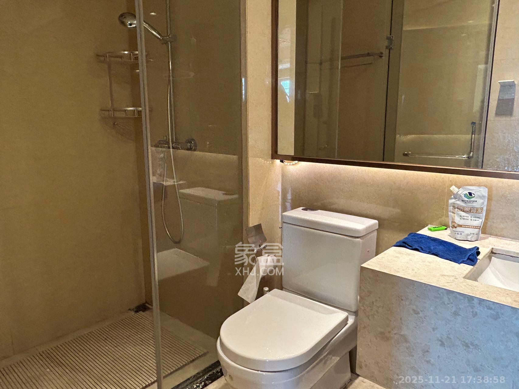 北辰定江洋 2室2厅2卫 7000.0元/月 北辰定江洋 2室2厅2卫 7000.0元/月室内图