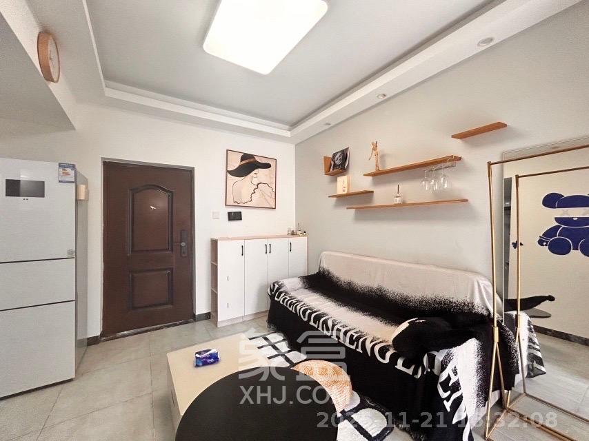 荣悦台  1室1厅1卫    2400.0元/月室内图