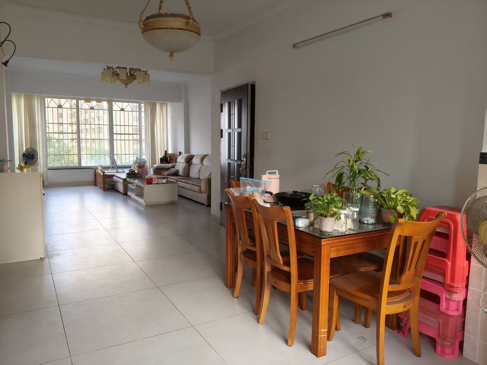 钰翔花园 3室2厅2卫 2850.0元/月 钰翔花园 3室2厅2卫 2850.0元/月室内图