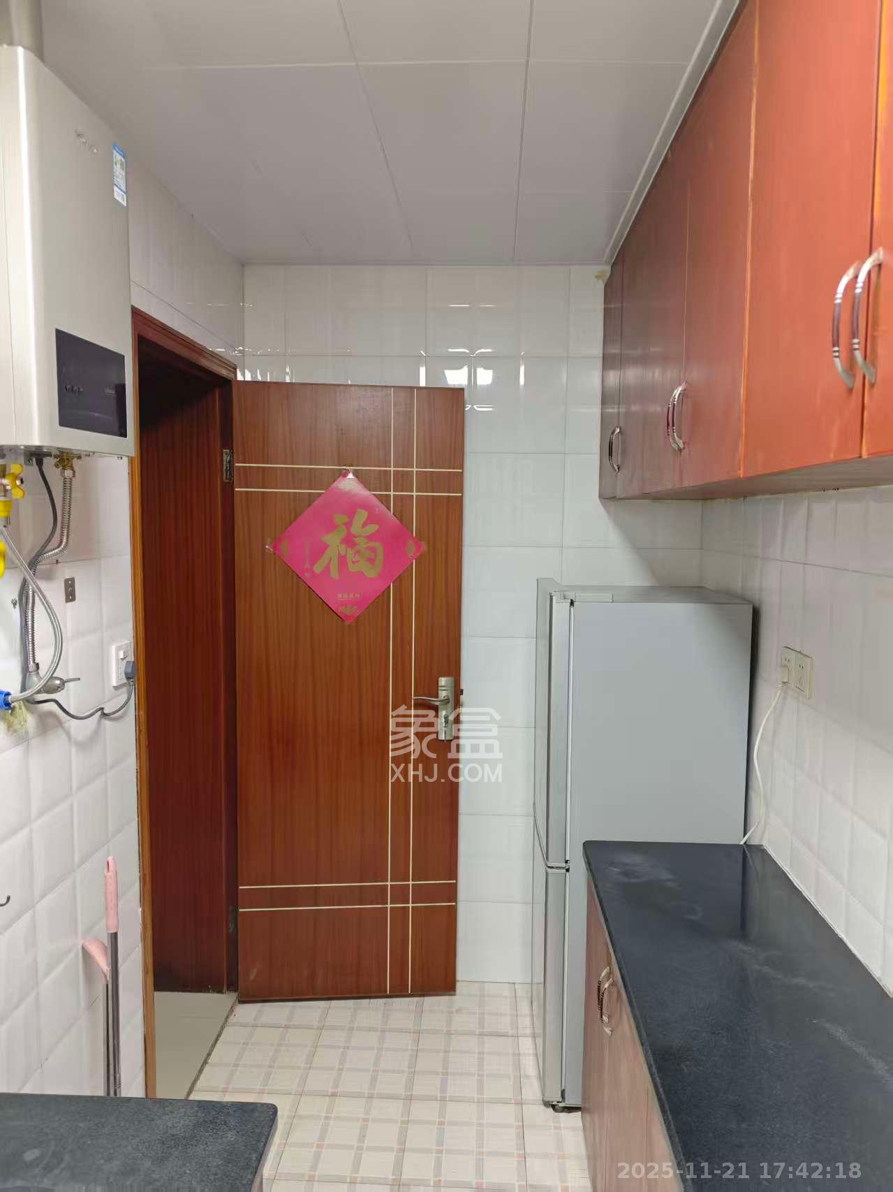 长沙花纸印刷厂宿舍  3室1厅0卫    1800.0元/月室内图