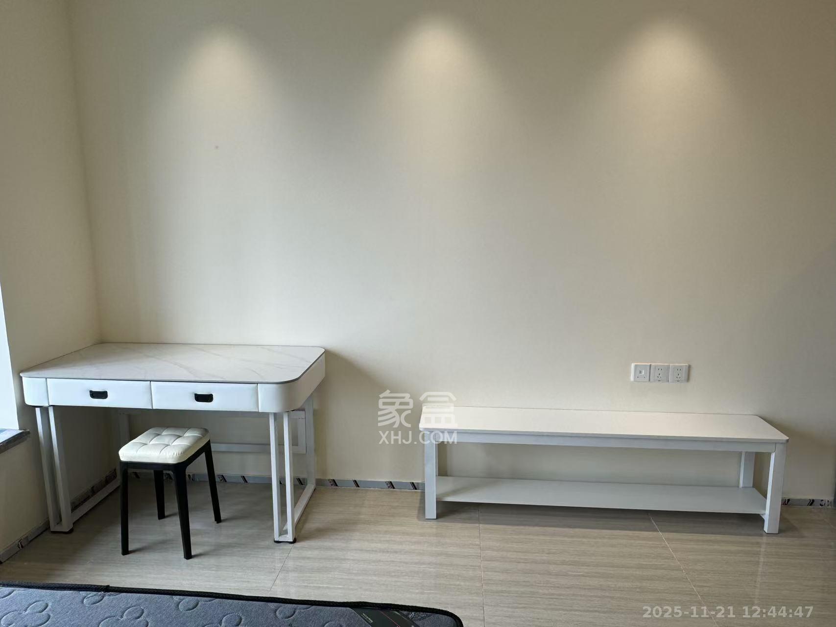 恒大清澜苑（恒大御景半岛四期）  1室1厅1卫    1500.0元/月室内图