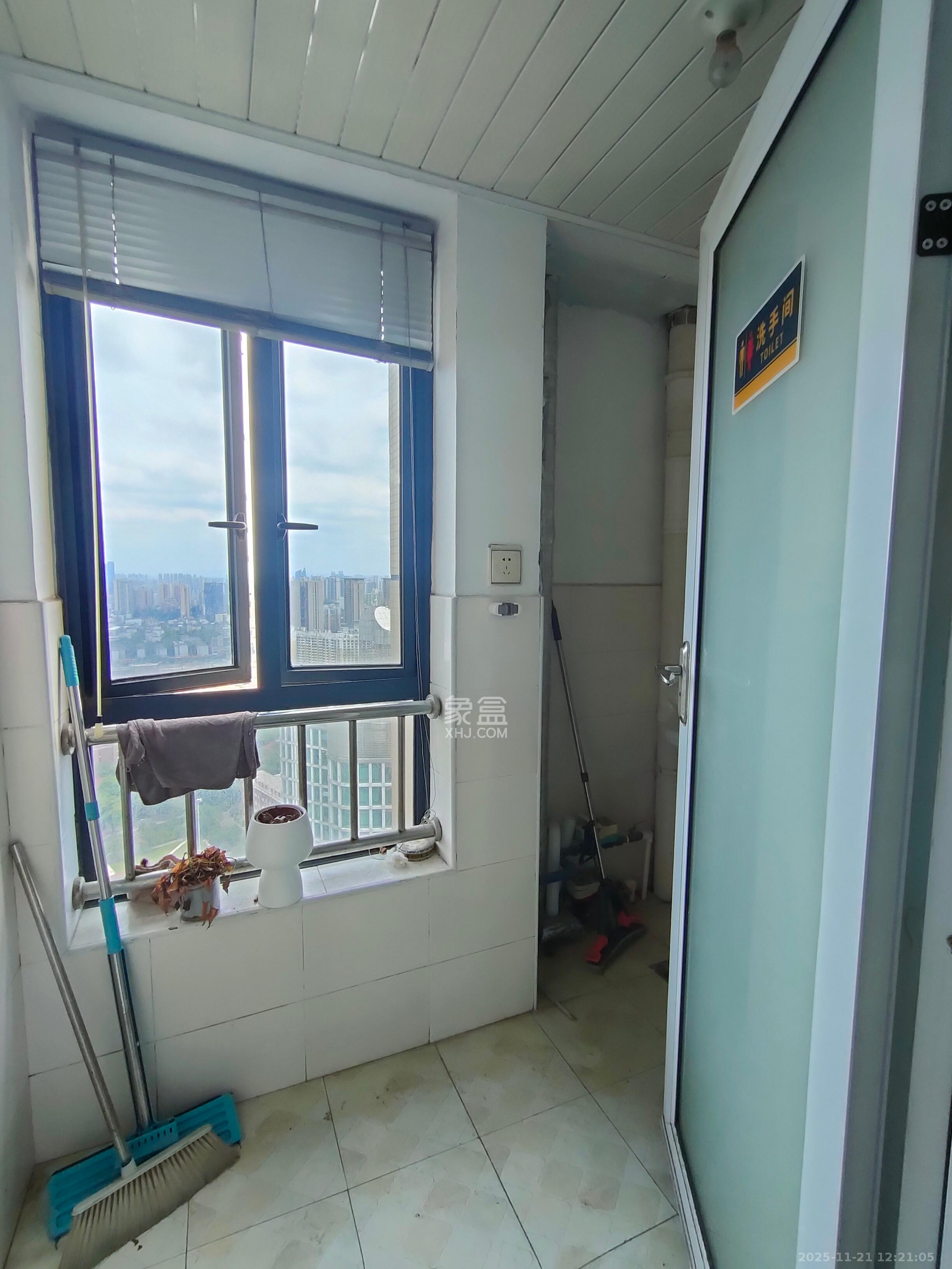 建发汇金国际   89.45㎡      2900.0元/月室内图