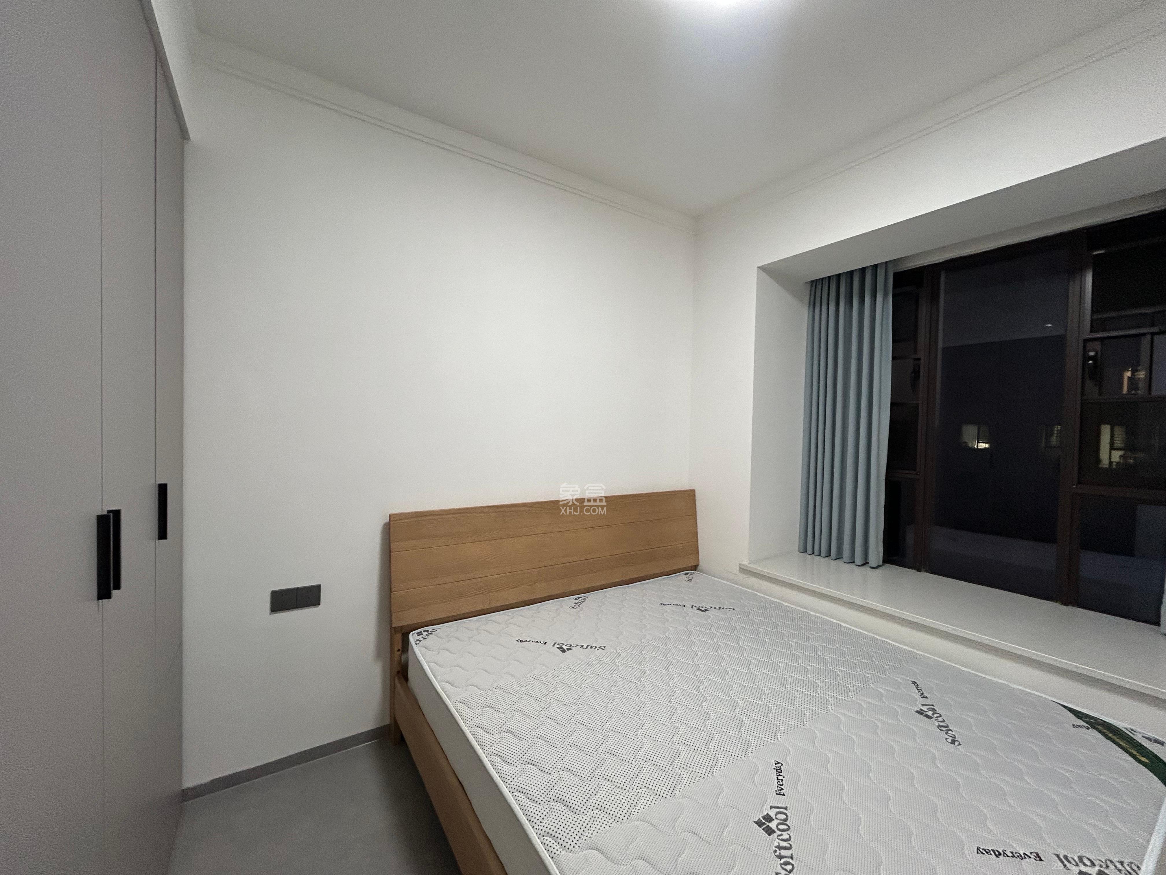 天华雅源府 2室1厅1卫 2400.0元/月 天华雅源府 2室1厅1卫 2400.0元/月室内图