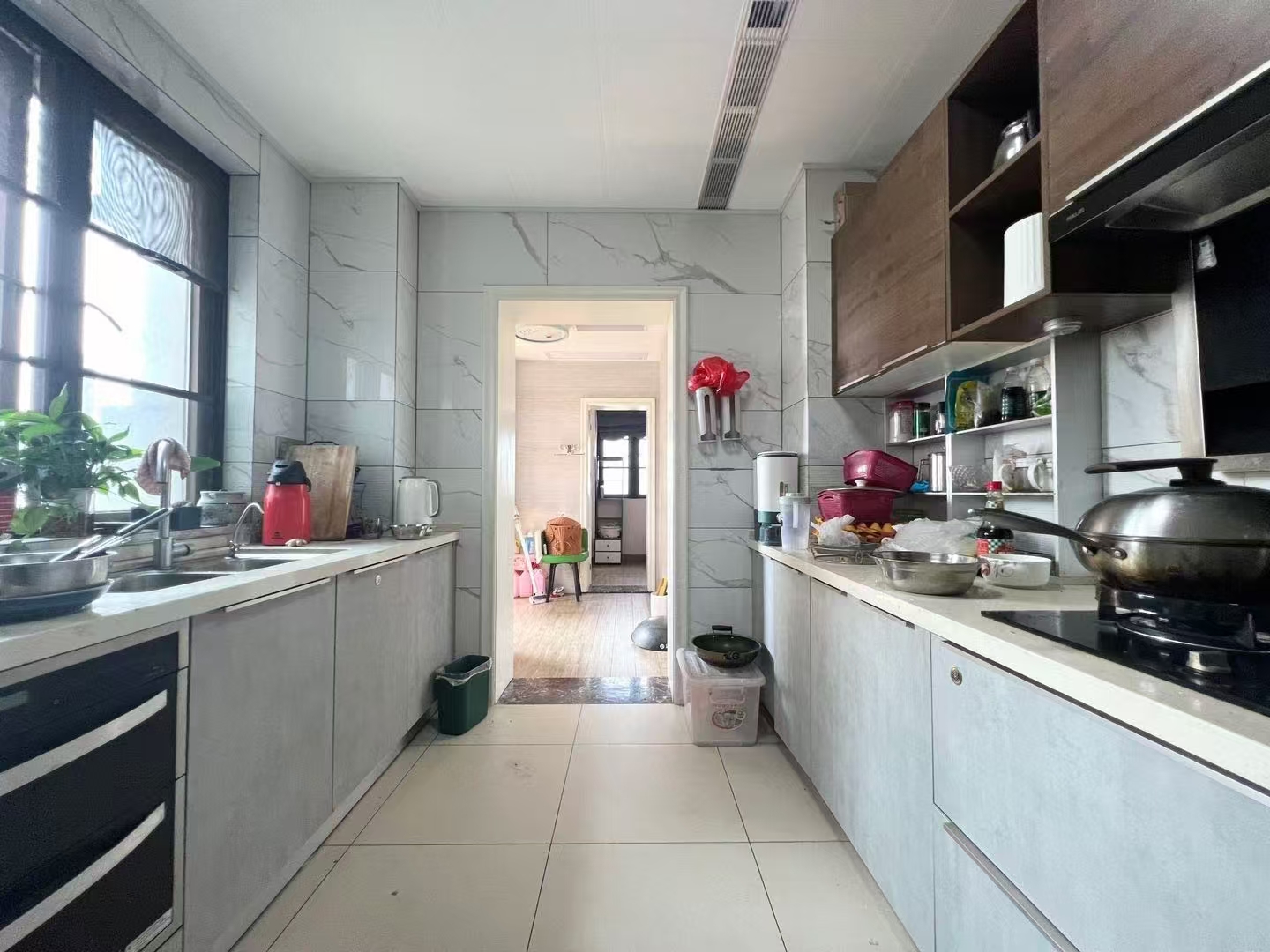 海航豪庭北苑 5室2厅4卫 460.0万 海航豪庭北苑 5室2厅4卫 460.0万室内图