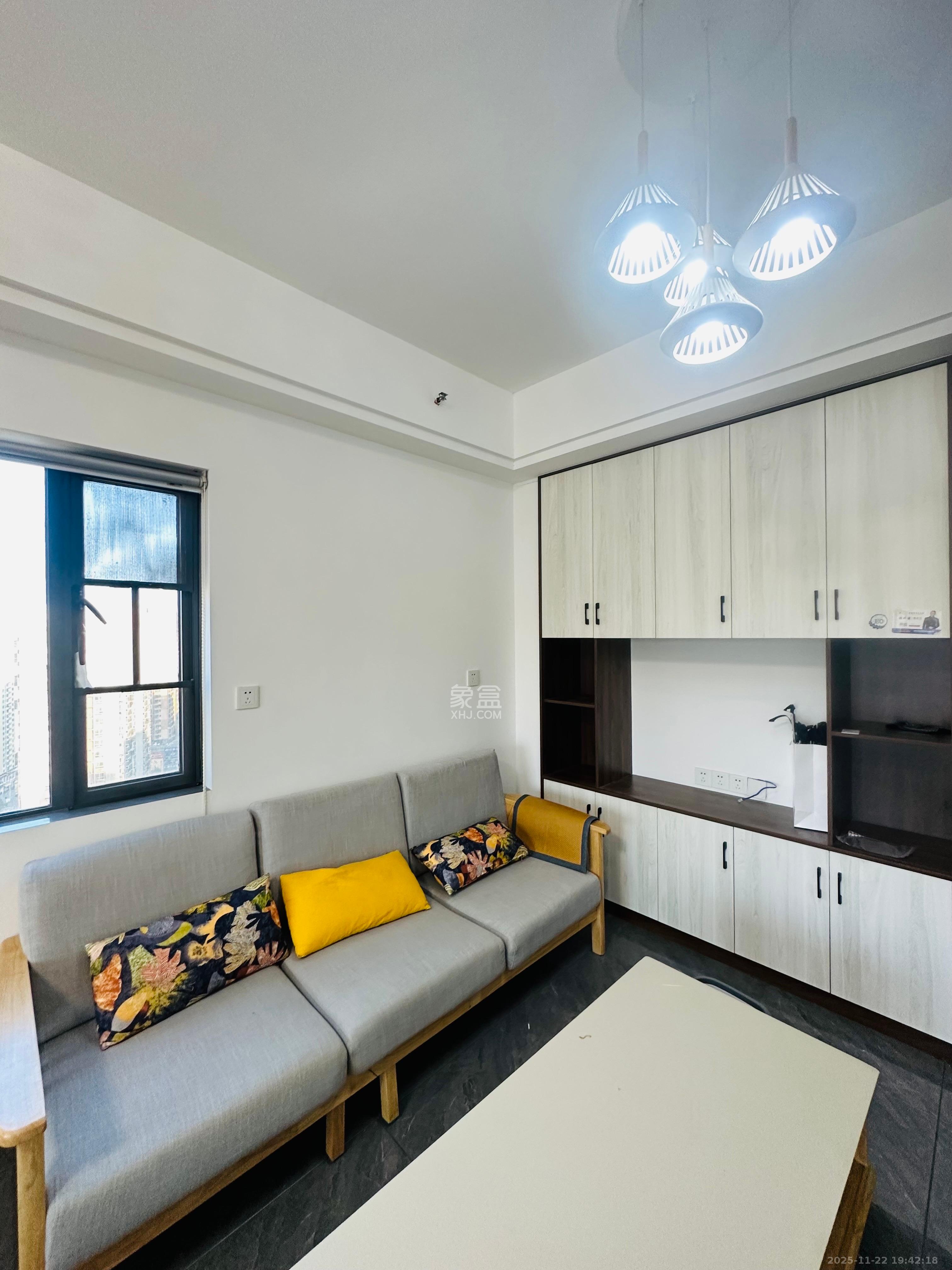 润芳园  1室0厅0卫    1600.0元/月室内图