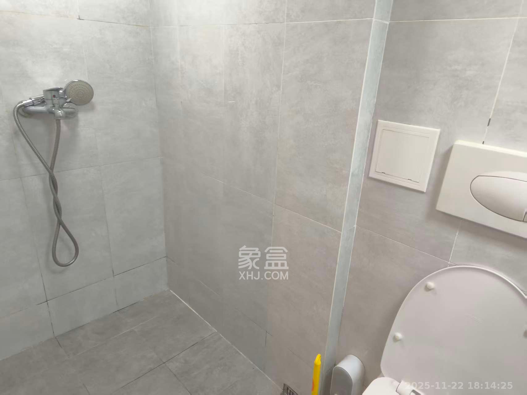 卓越江岸 2室1厅1卫 2000.0元/月 卓越江岸 2室1厅1卫 2000.0元/月室内图