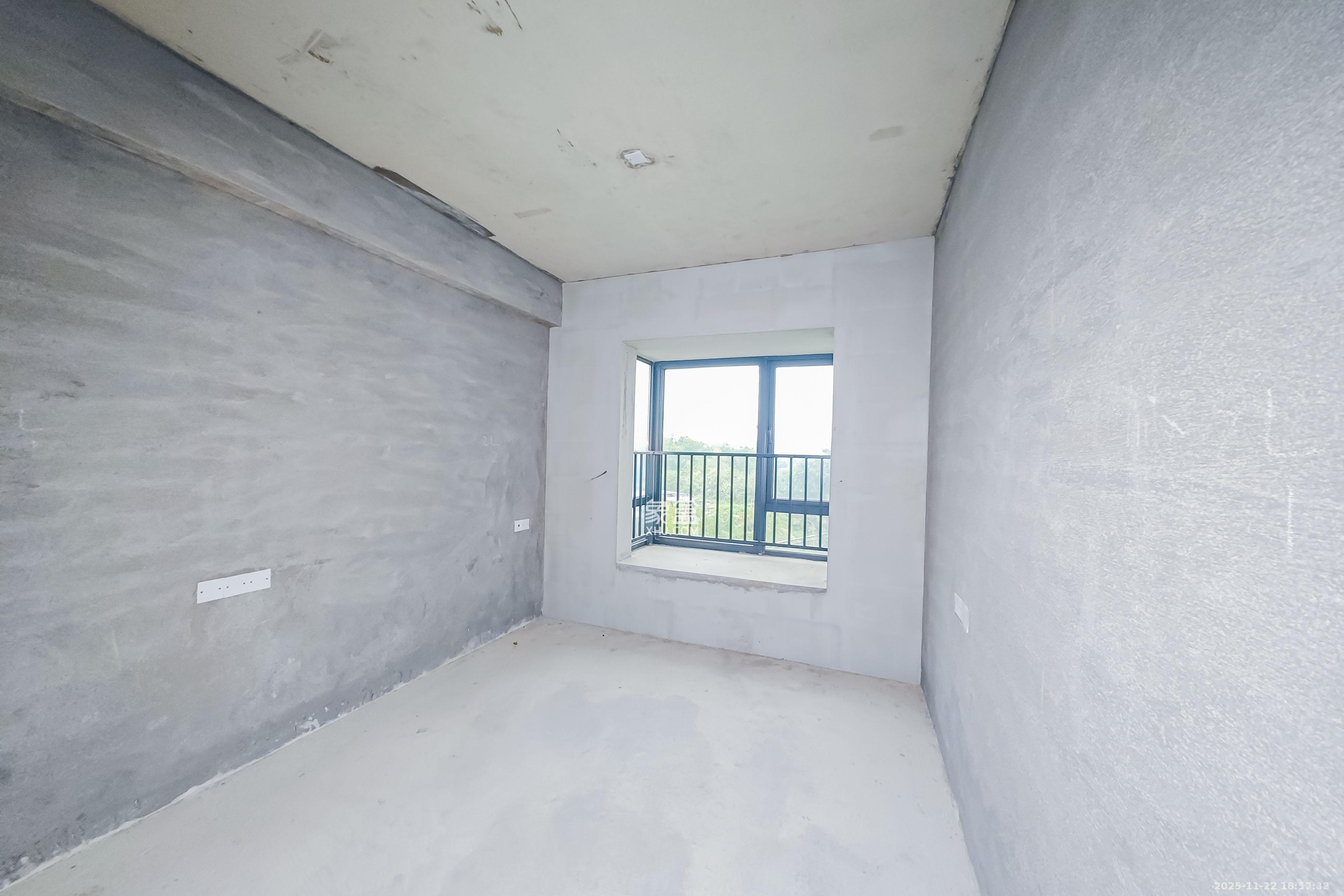 佳兆业城市广场  4室2厅2卫    2000.0元/月室内图