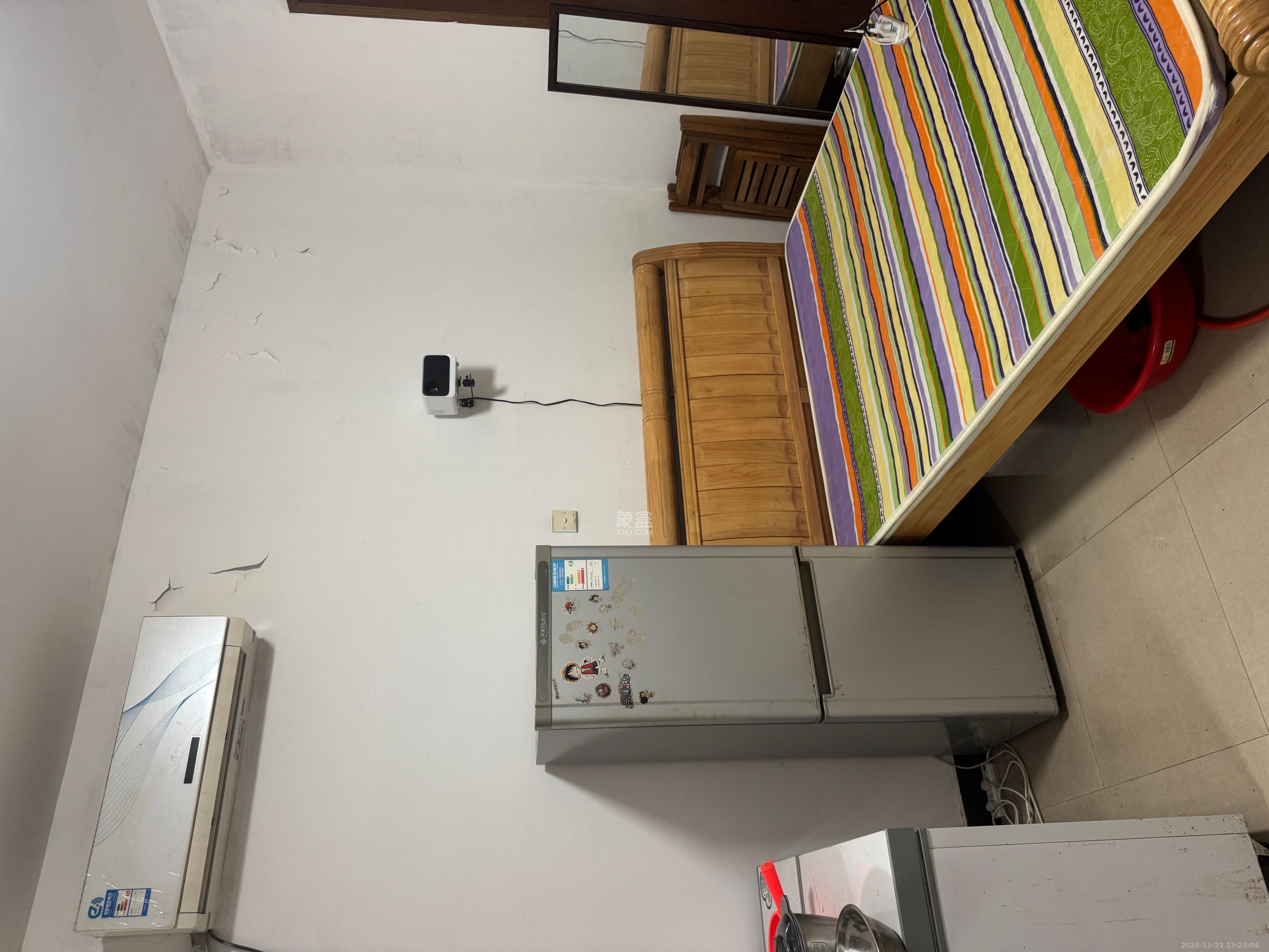 金地华园  1室0厅0卫    1200.0元/月室内图