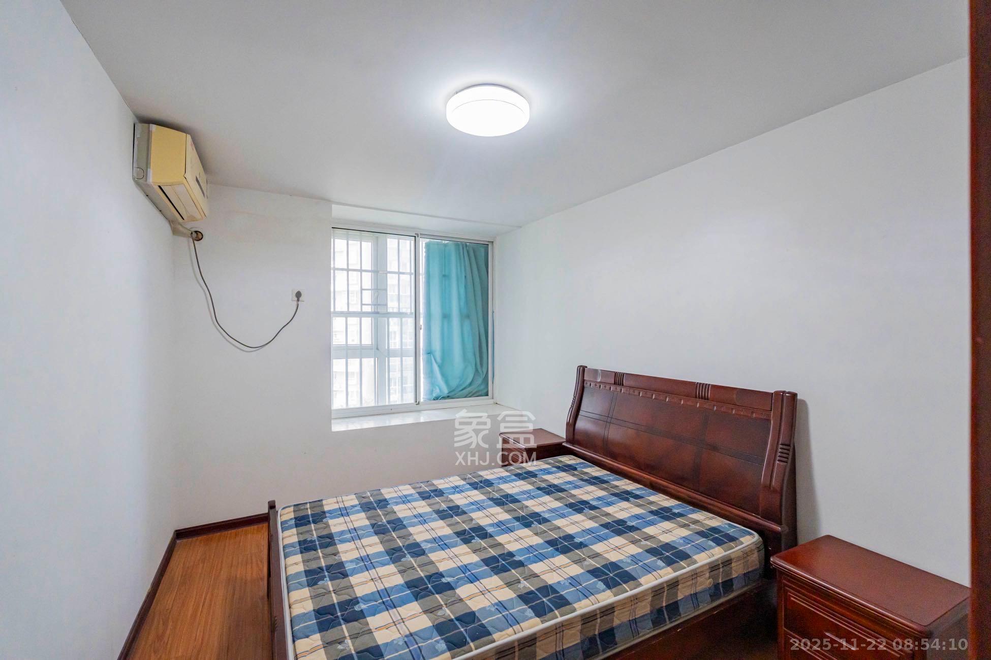 挪威森林（美世界园林公寓）  4室2厅2卫    2500.0元/月室内图