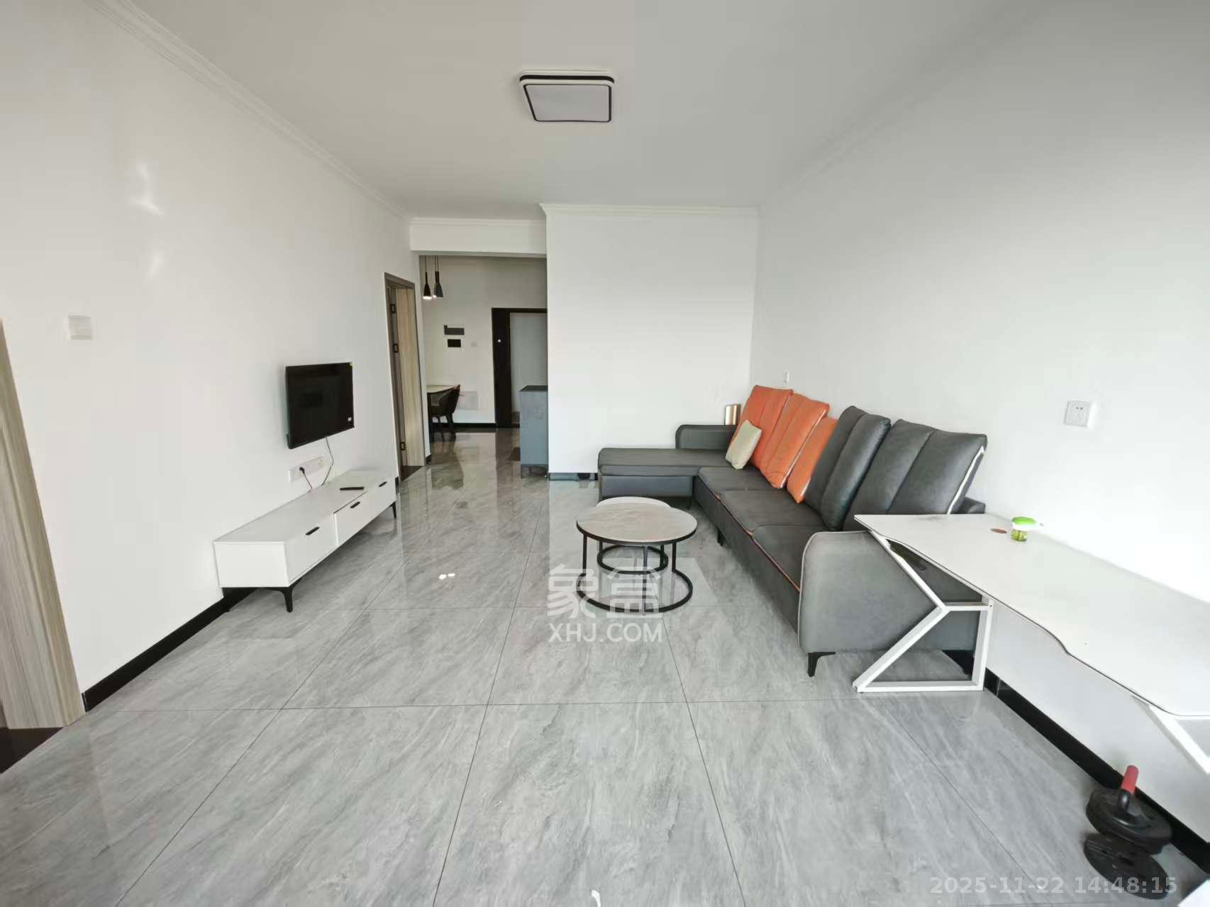 天鸿天府（天鸿中央大院）  3室2厅2卫    2800.0元/月室内图