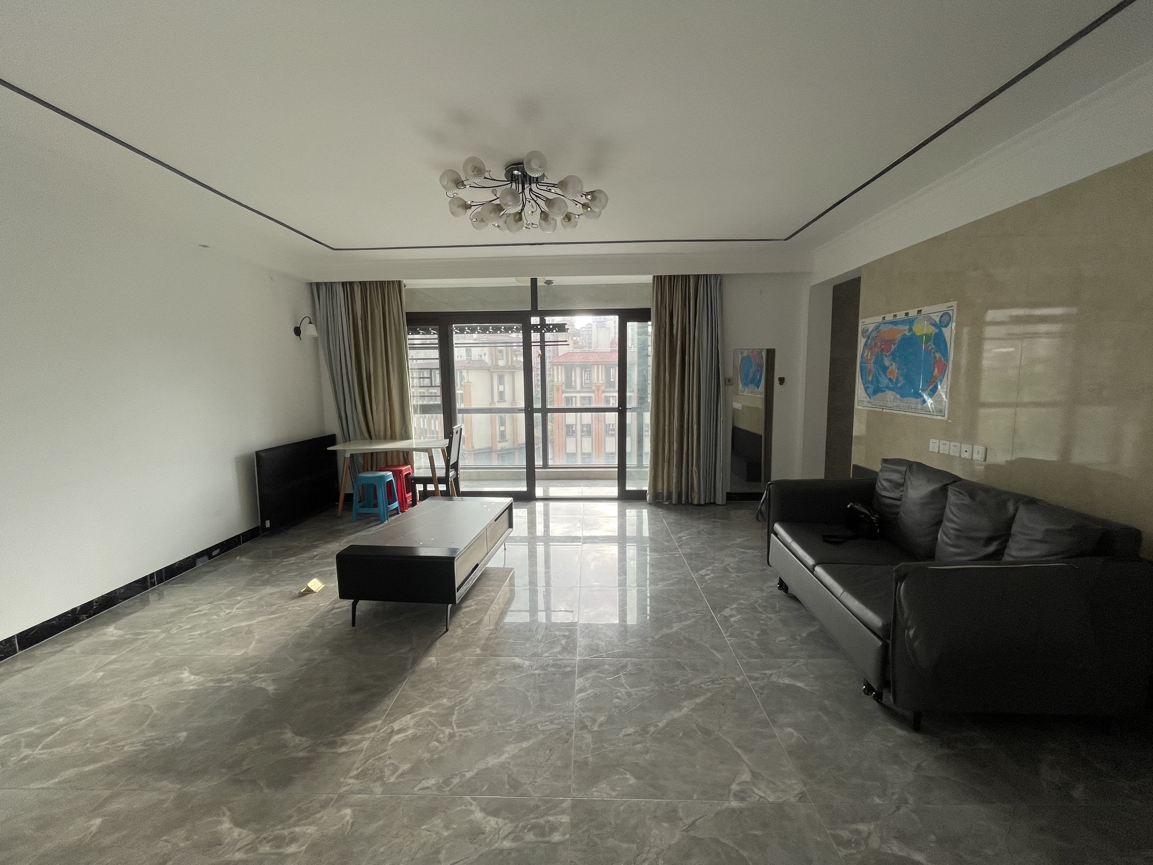 观澜湖观园二期  3室2厅2卫    2600.0元/月