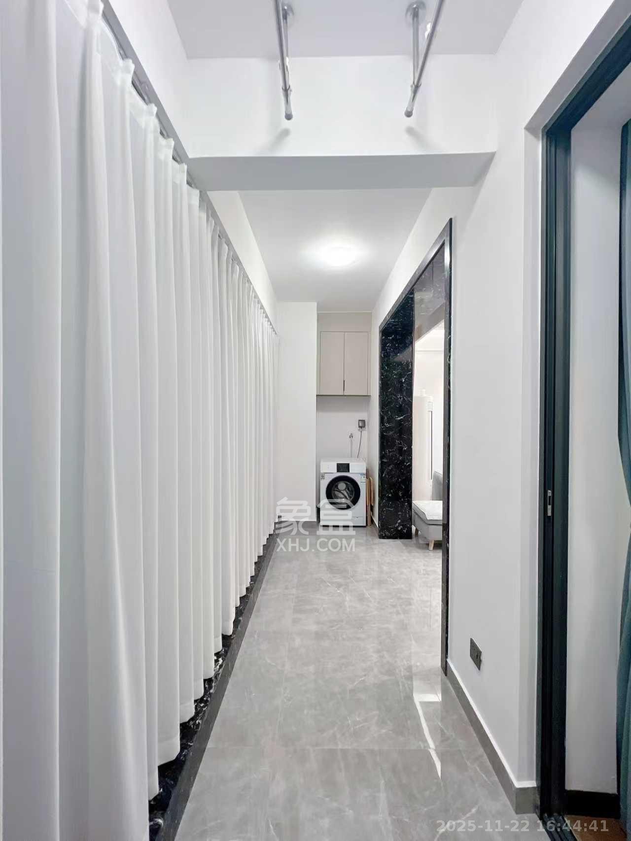 卓越中寰  1室0厅0卫    4500.0元/月室内图