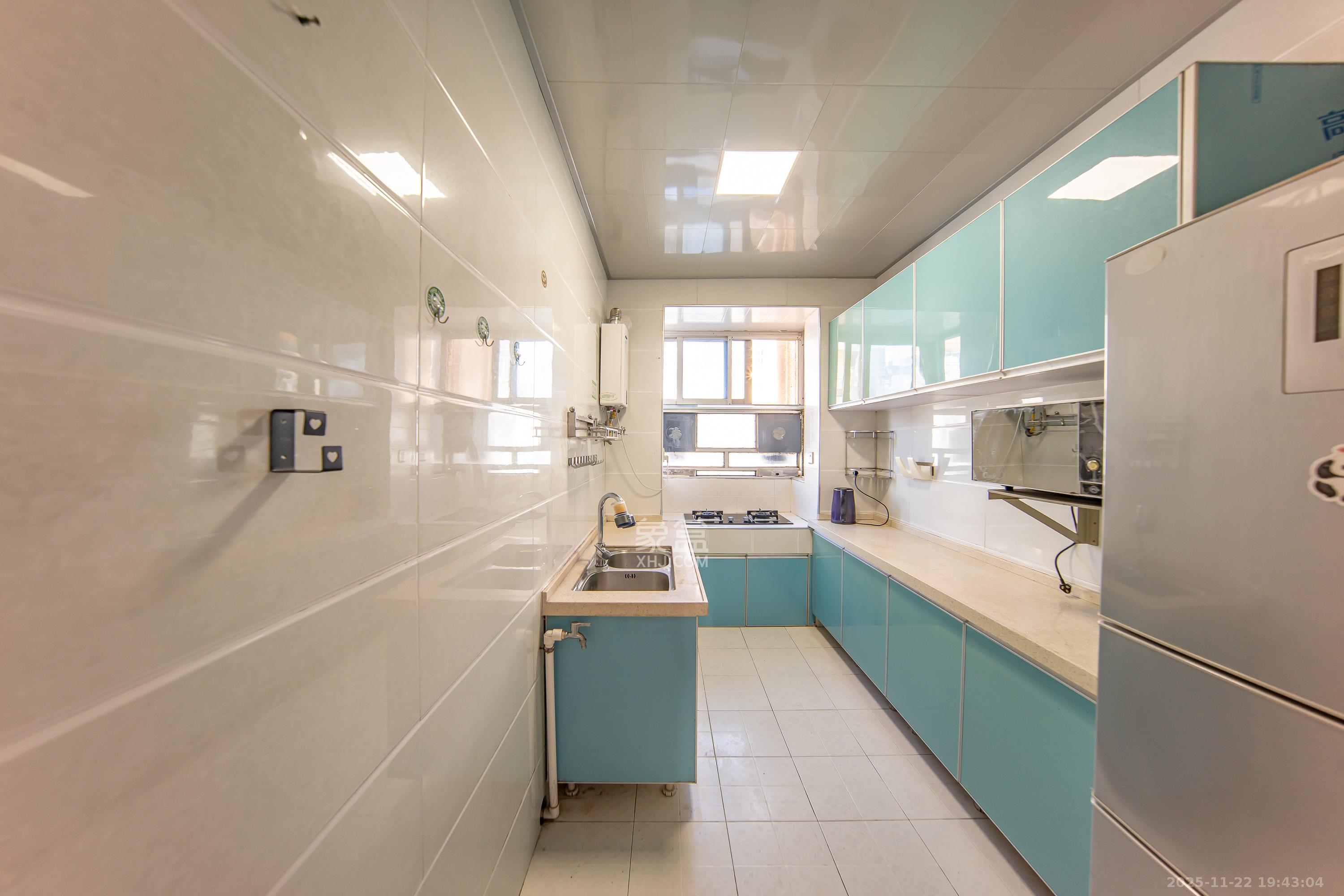 高家坪住宅新区  1室0厅0卫    132.8万厨房