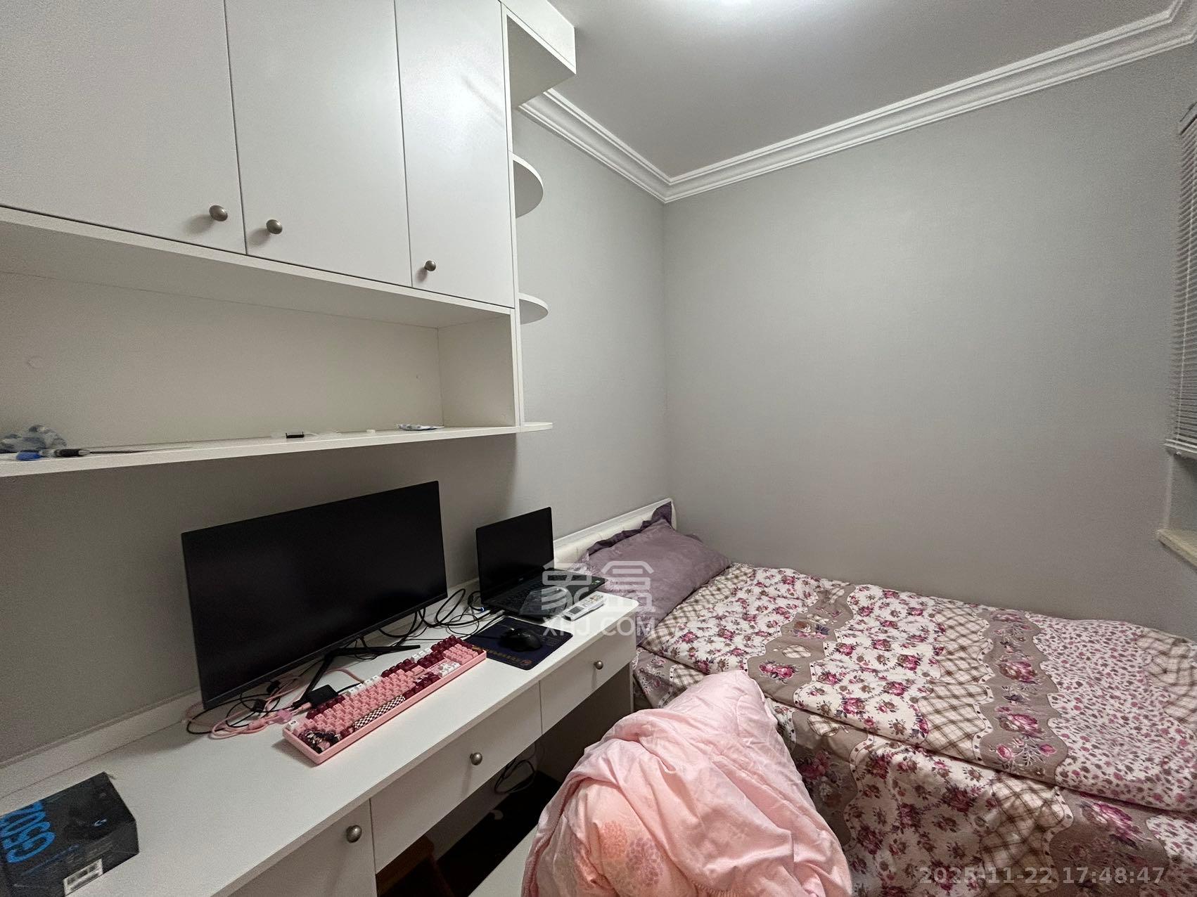 中海珑悦府  4室0厅0卫    3500.0元/月室内图